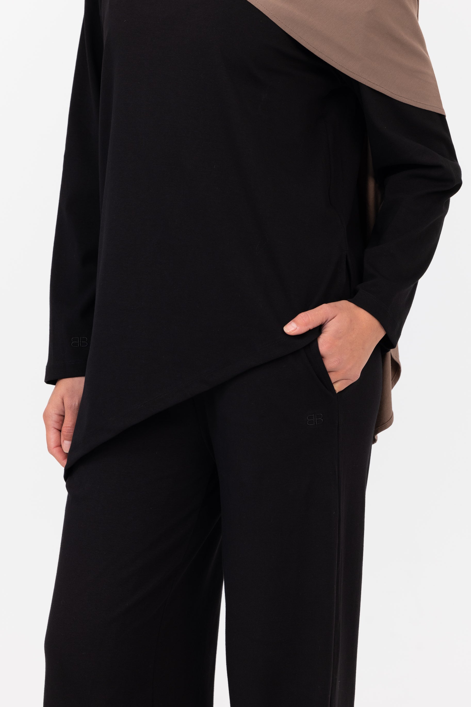 Everyday Asymmetric Top - Black