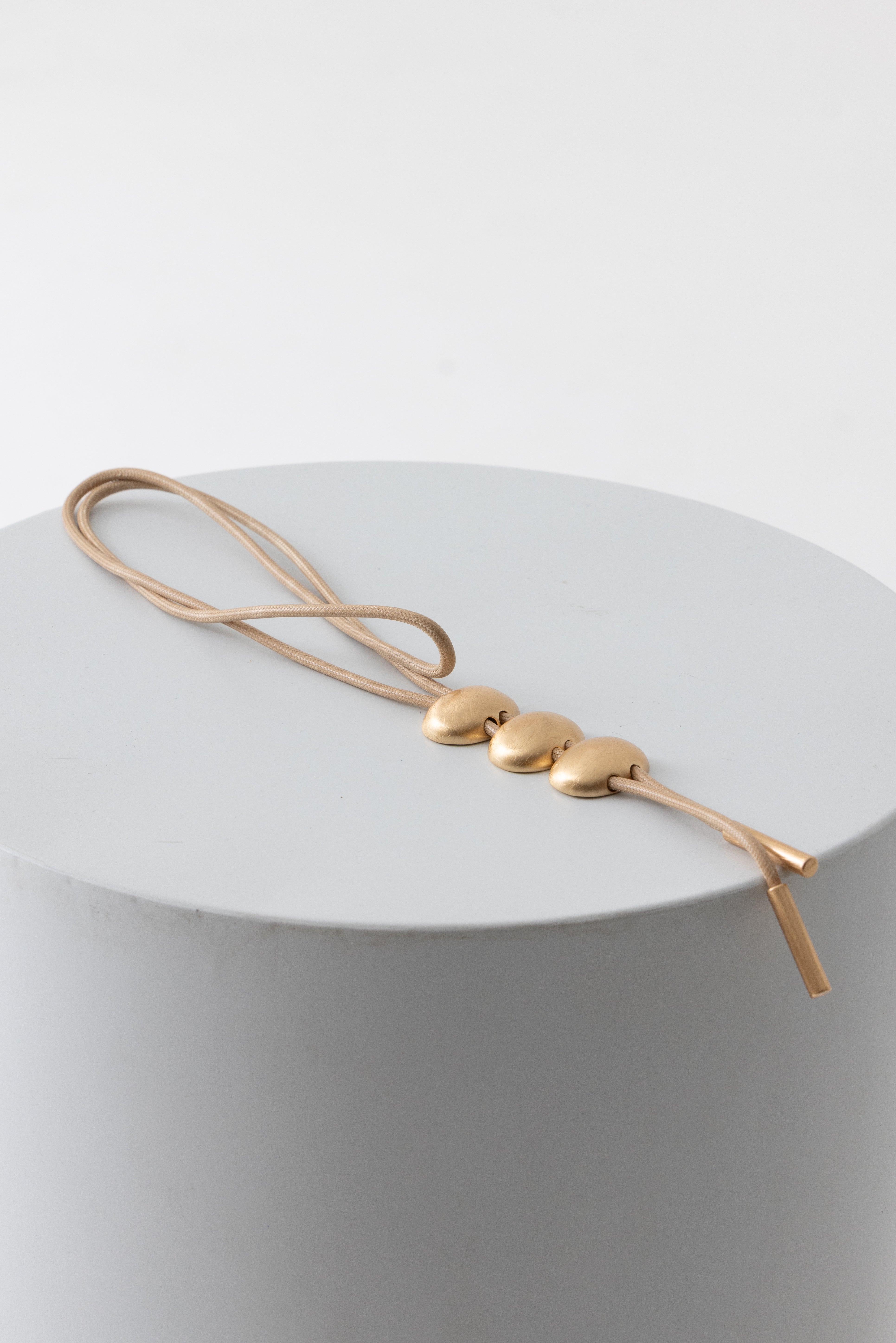 Lariat Pebble Necklace - Gold