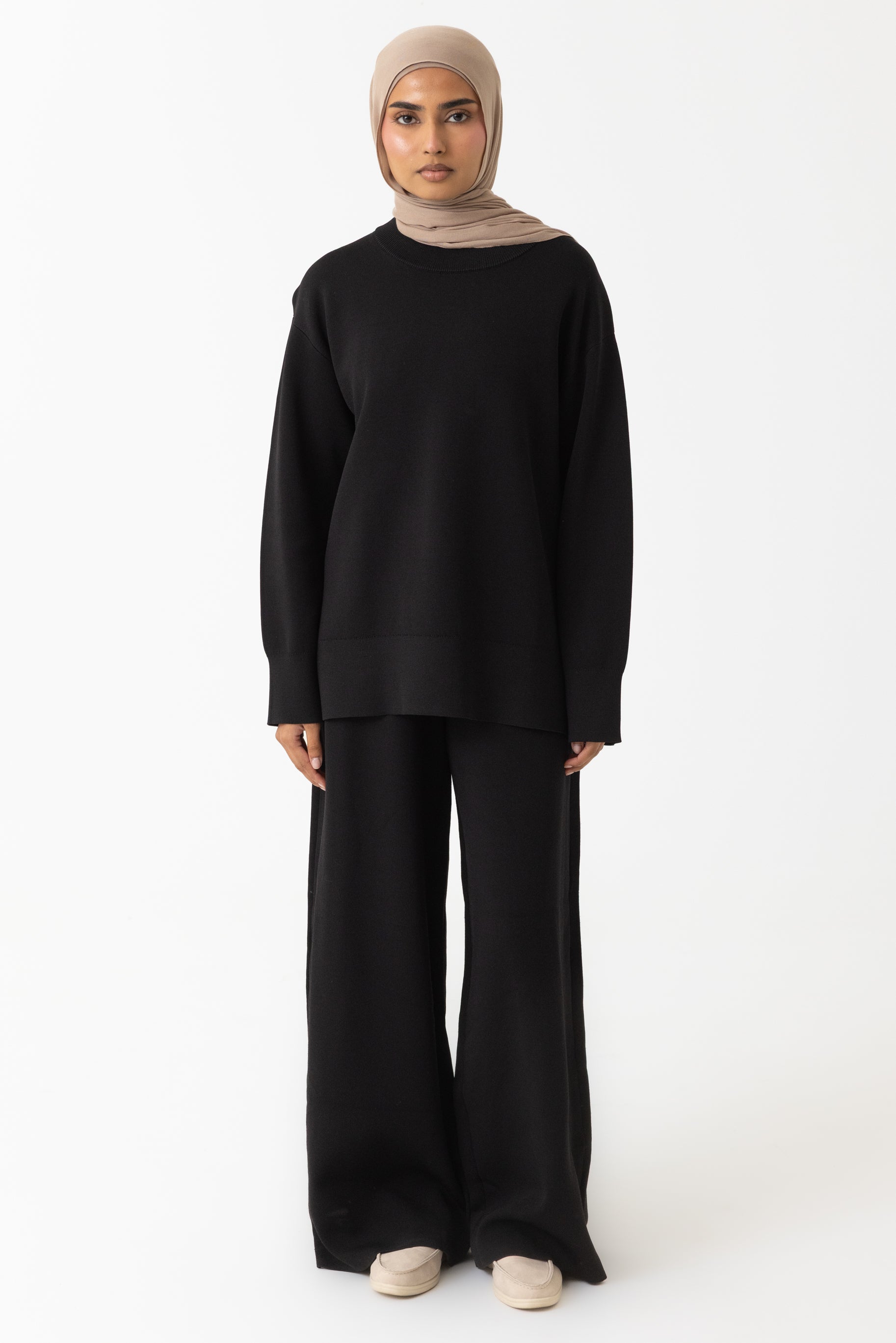 Mya Crew Neck Sweater - Black