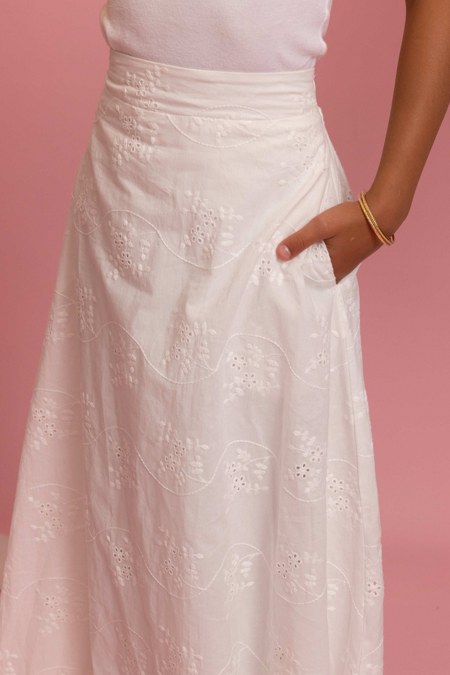 Mini Embroidered Skirt - White