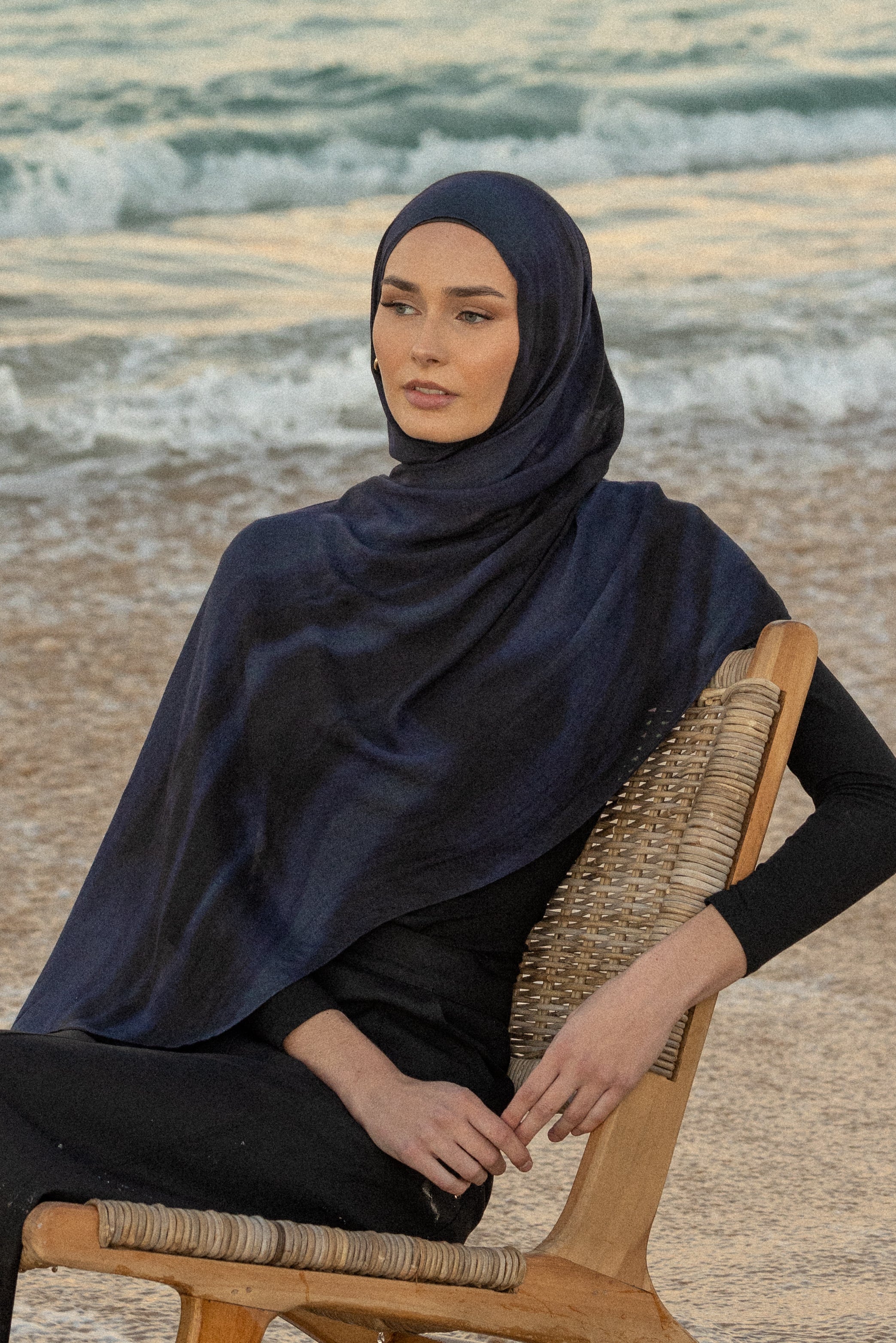 Swell Hijab - Midnight Ocean