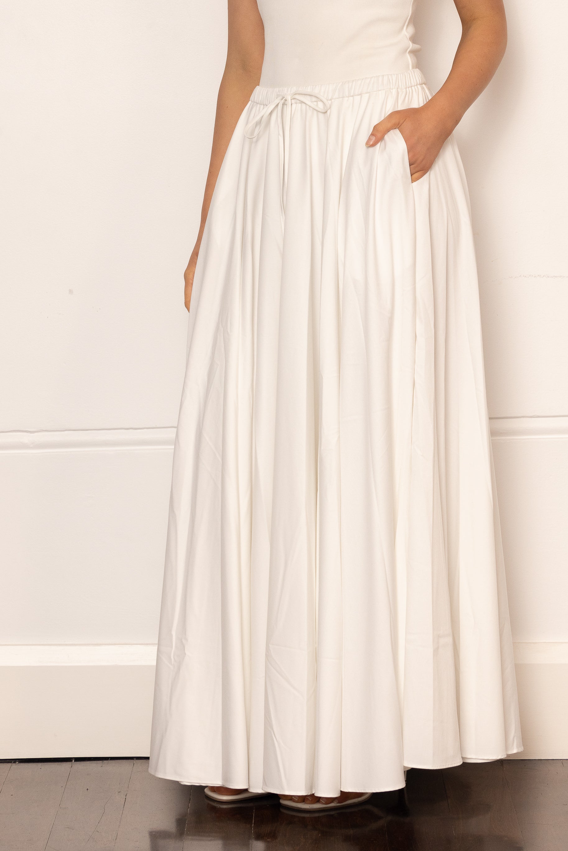 Azrina Drawstring Skirt - White