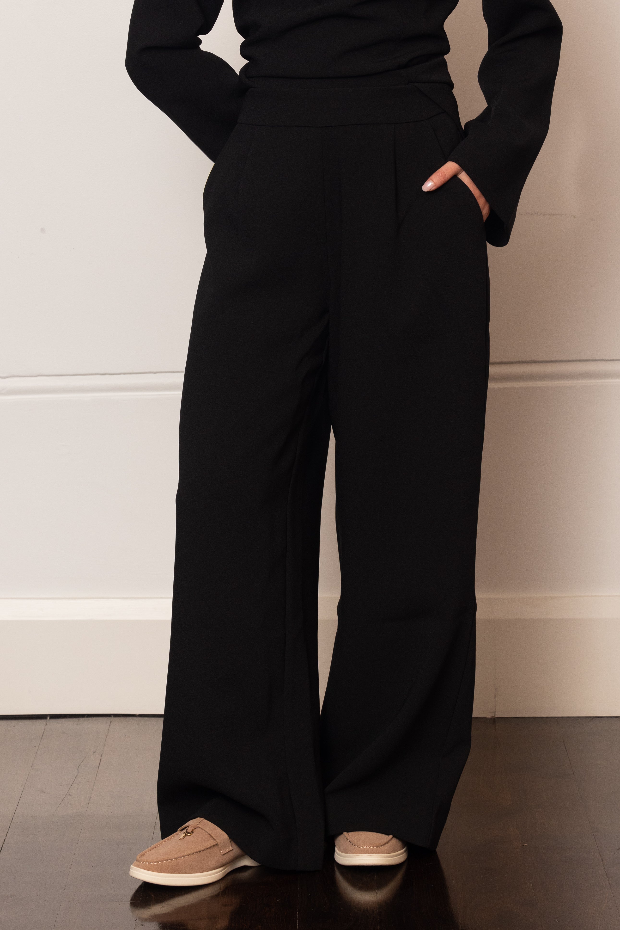 Everlyn Pants - Black