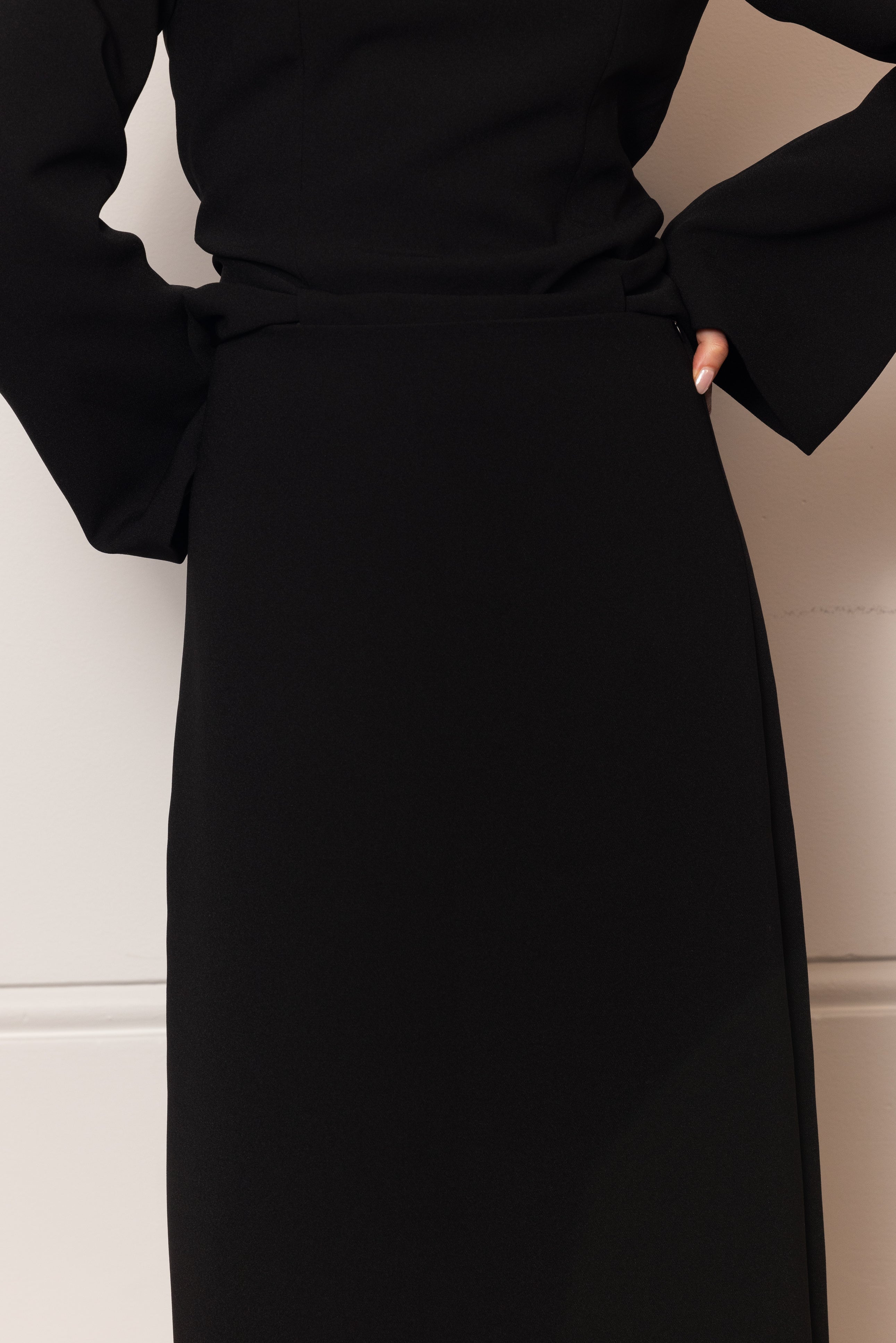 Everlyn Skirt - Black