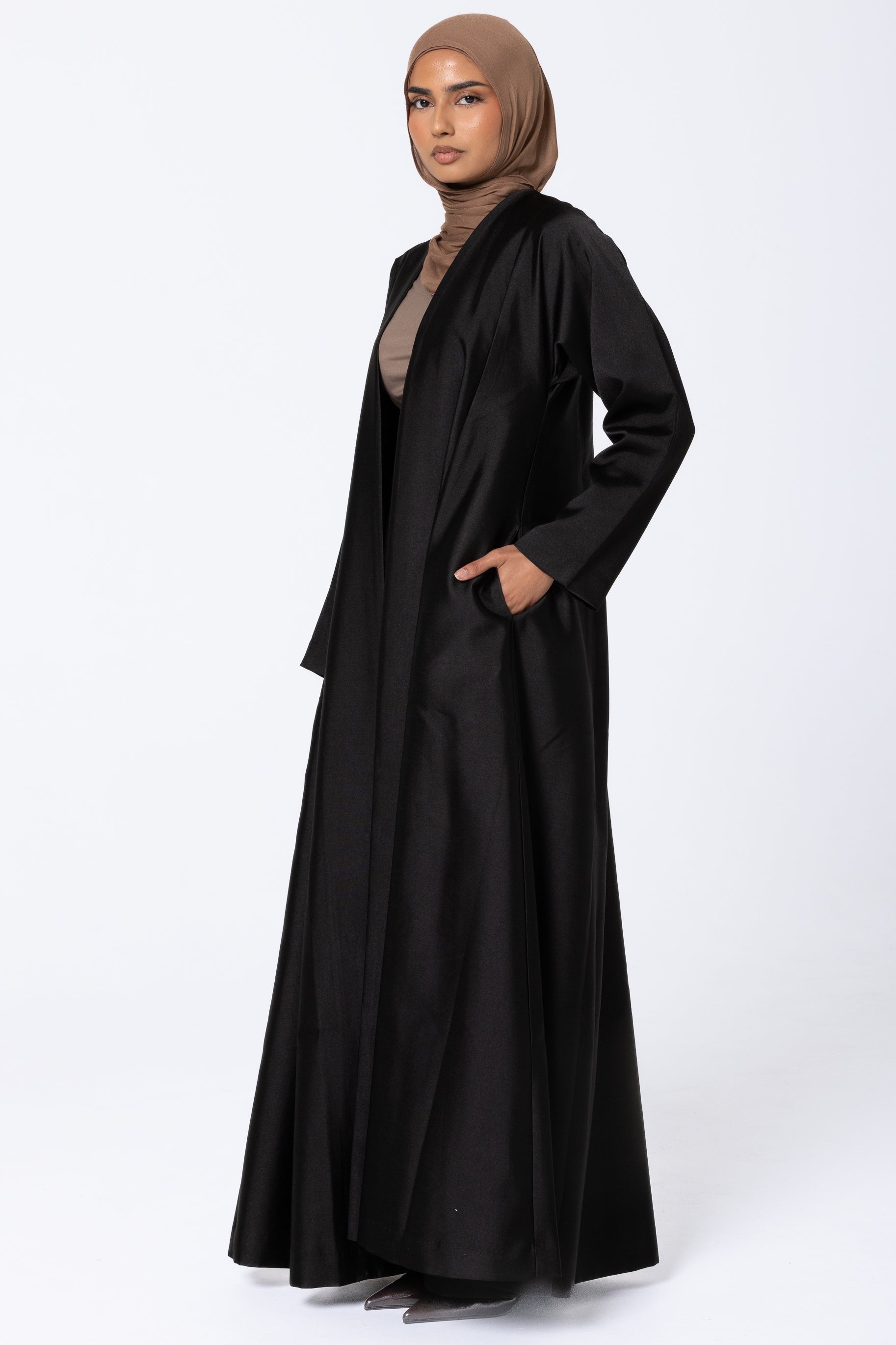 Astra Open Abaya - Black