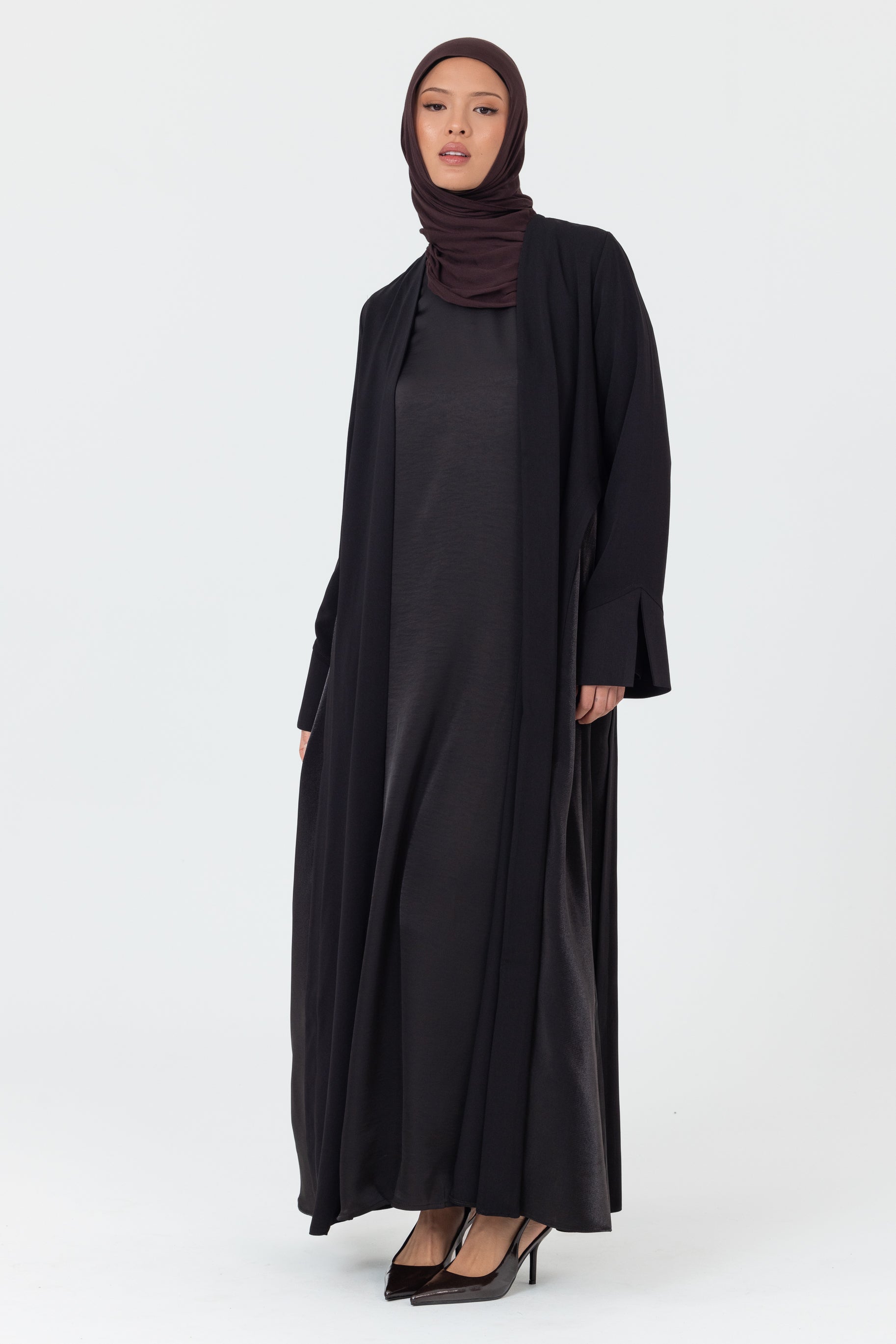 Lumina Open Abaya - Black
