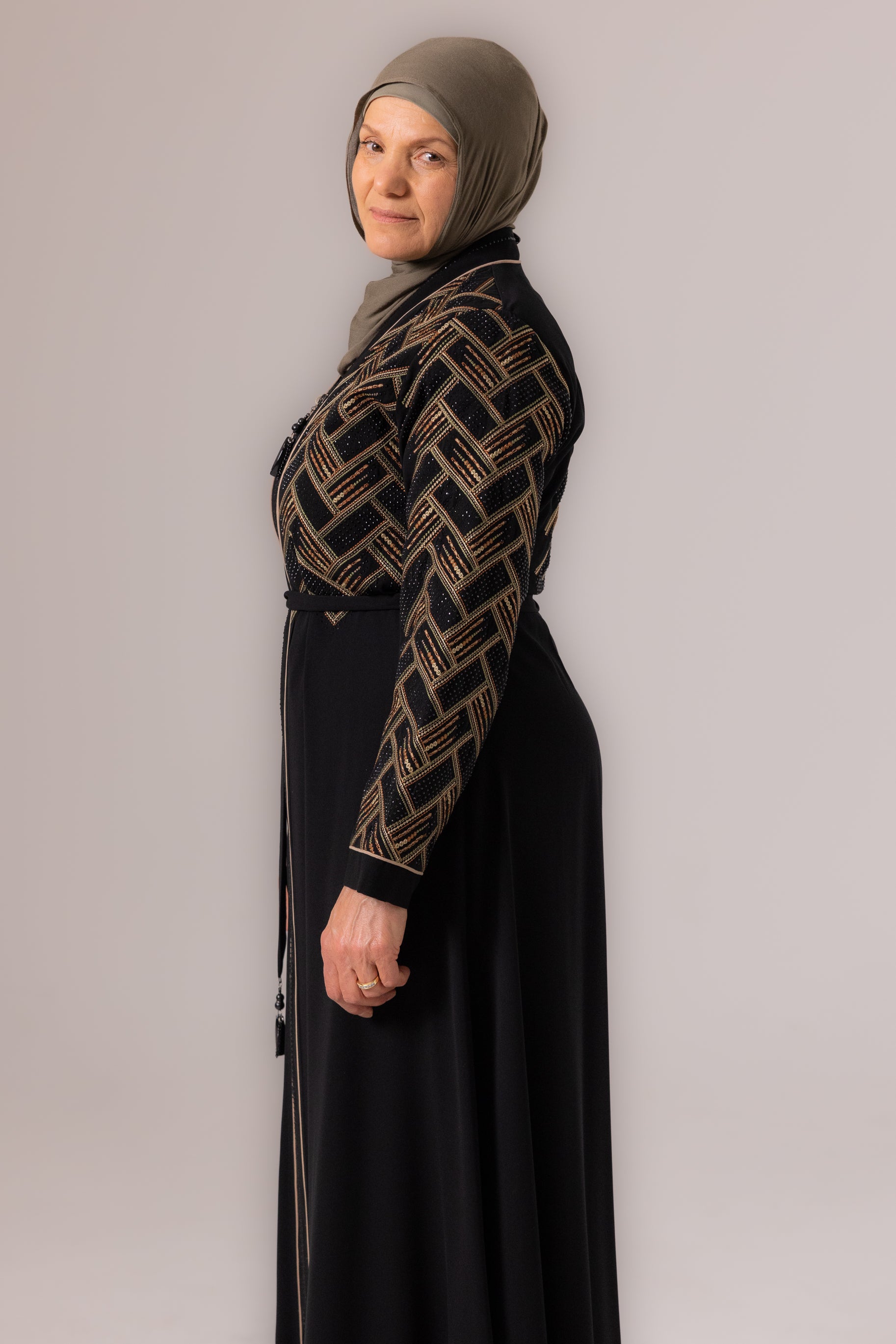 Ladies Elegant Abaya - Black & Brick