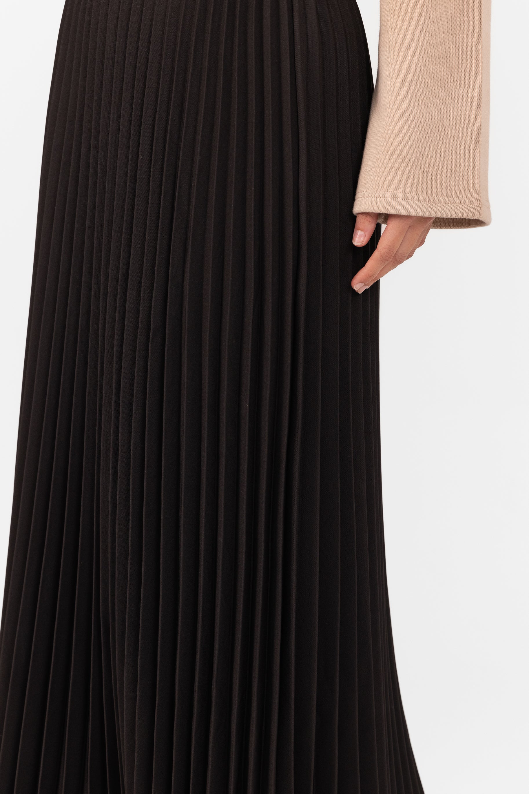 Pleated Maxi Skirt - Black
