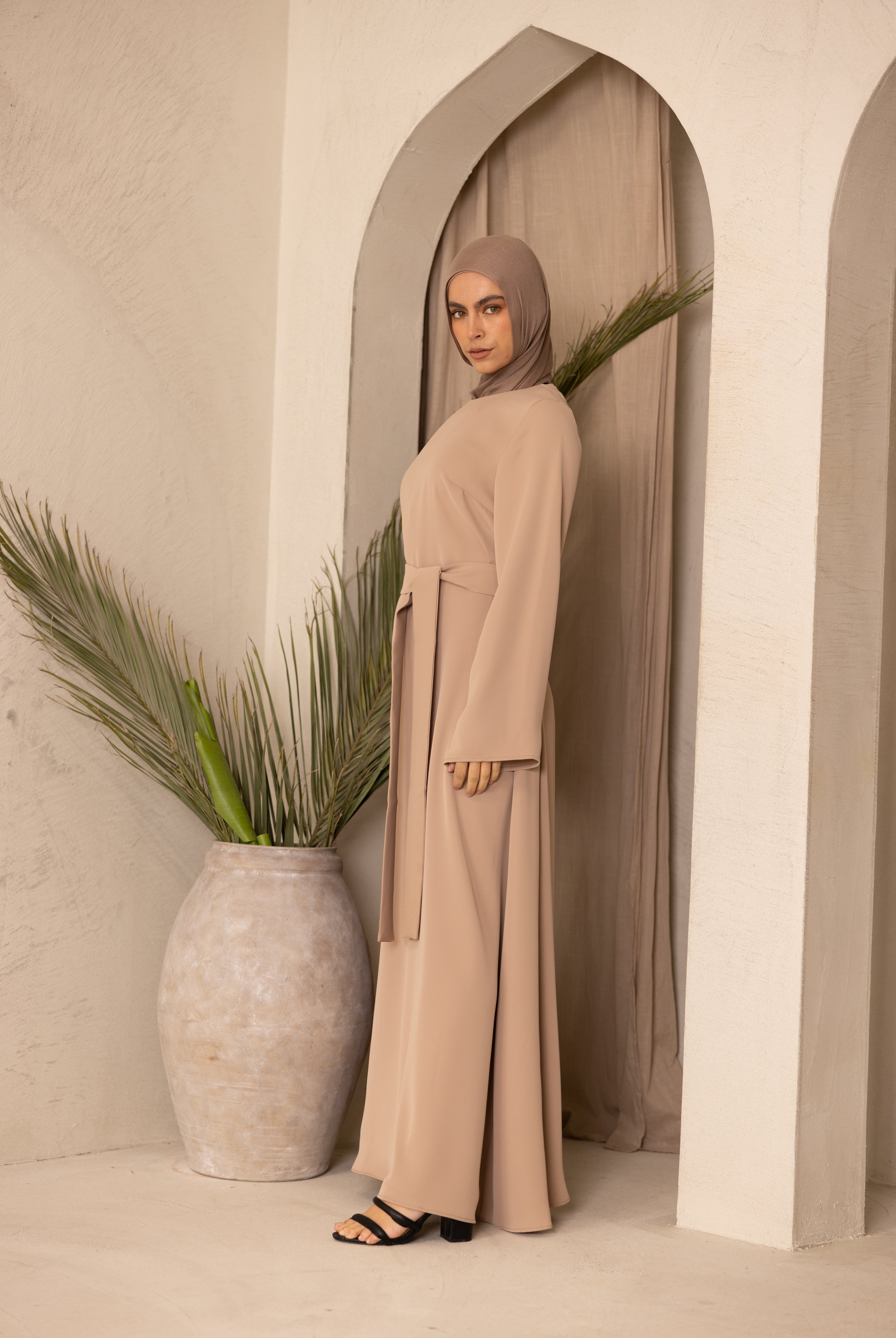 Signature Santana Abaya - Beige