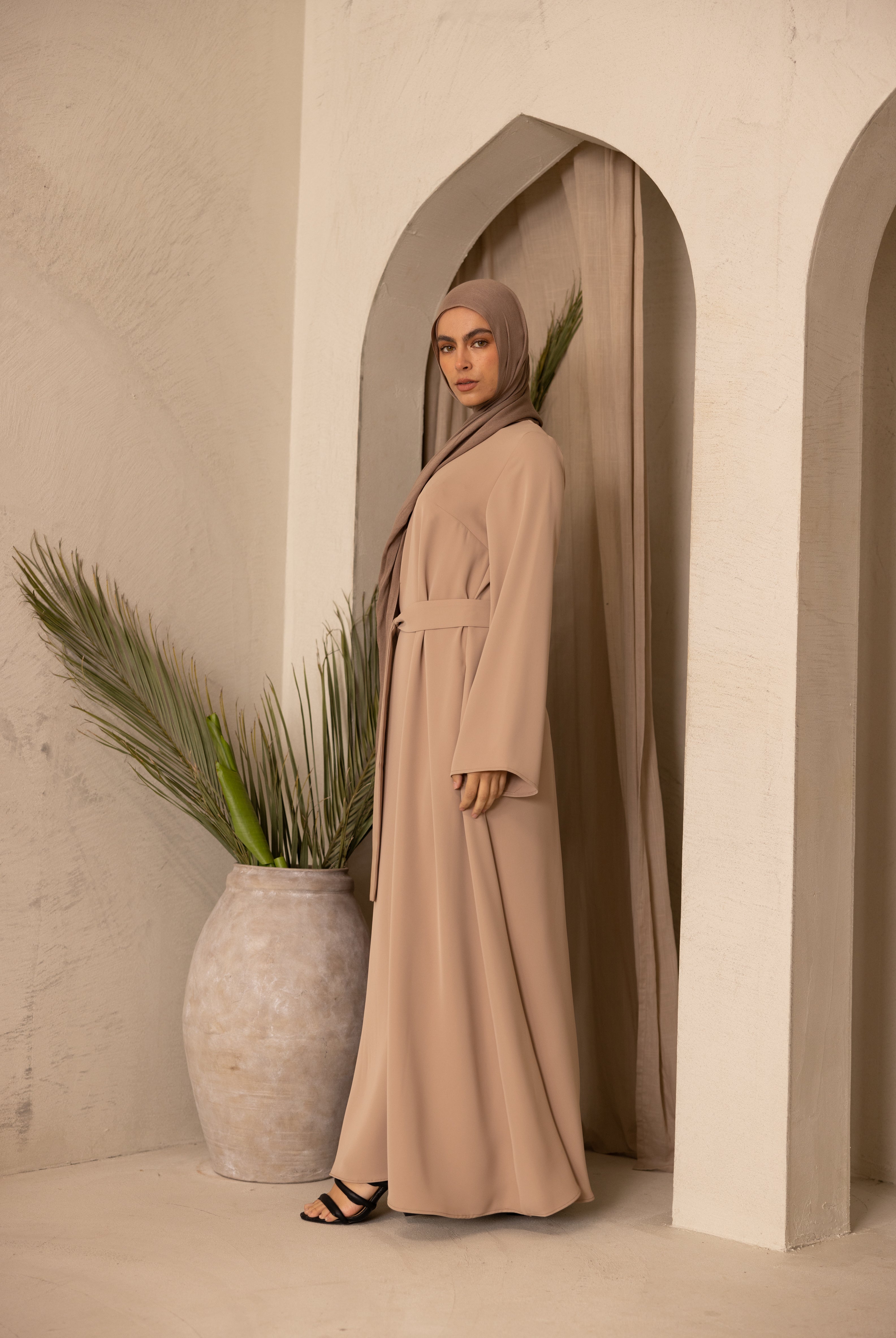 Signature Santana Abaya - Beige