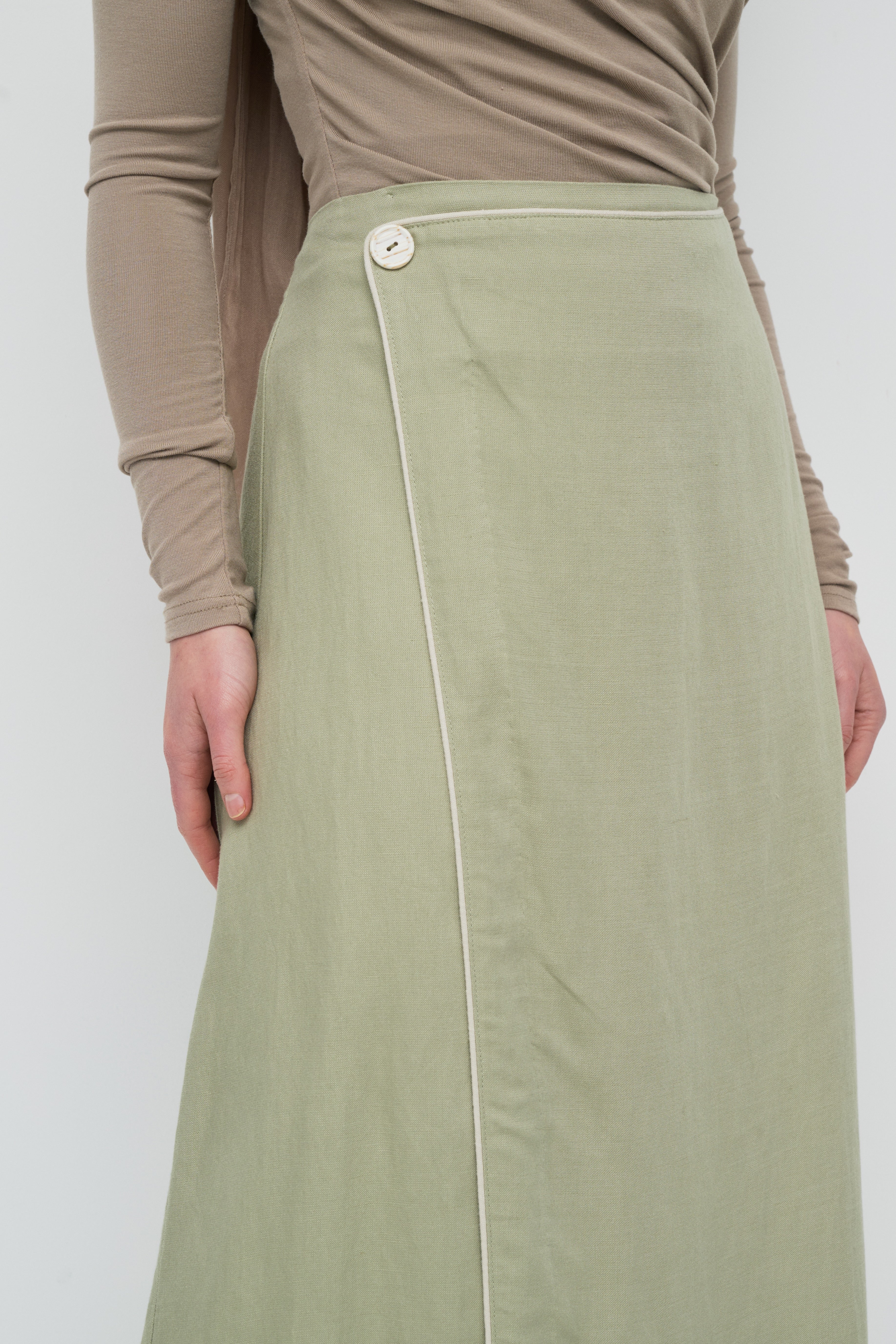 Dania Contrast Skirt - Pistachio