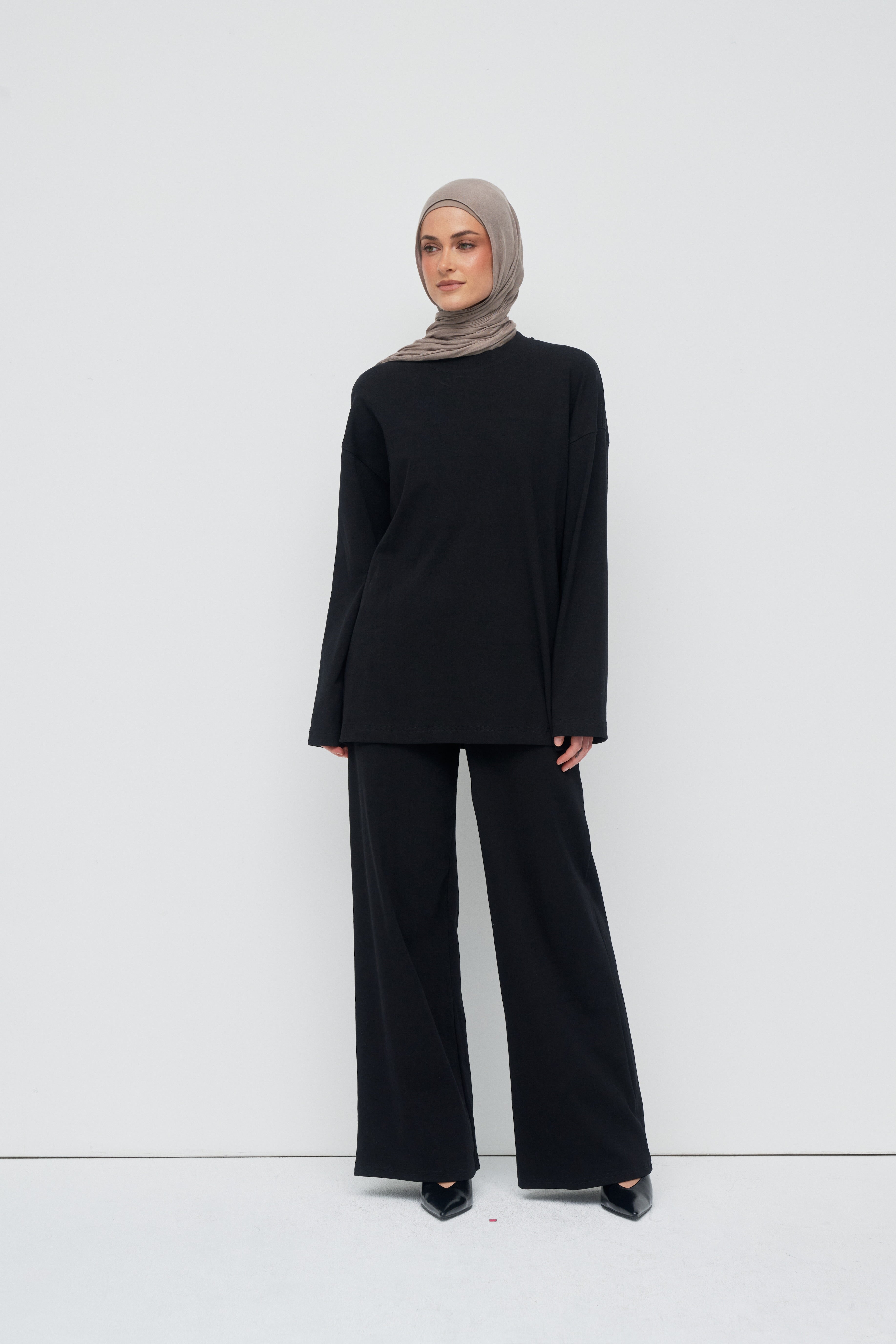 Everyday Relaxed Top - Black