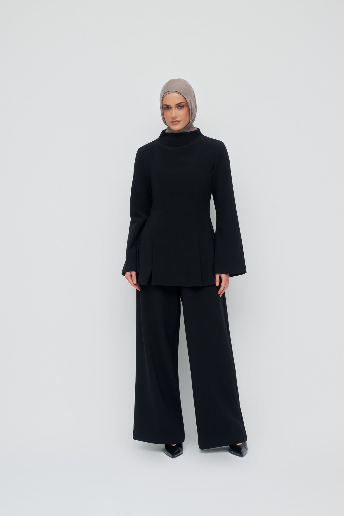 Everlyn Top - Black