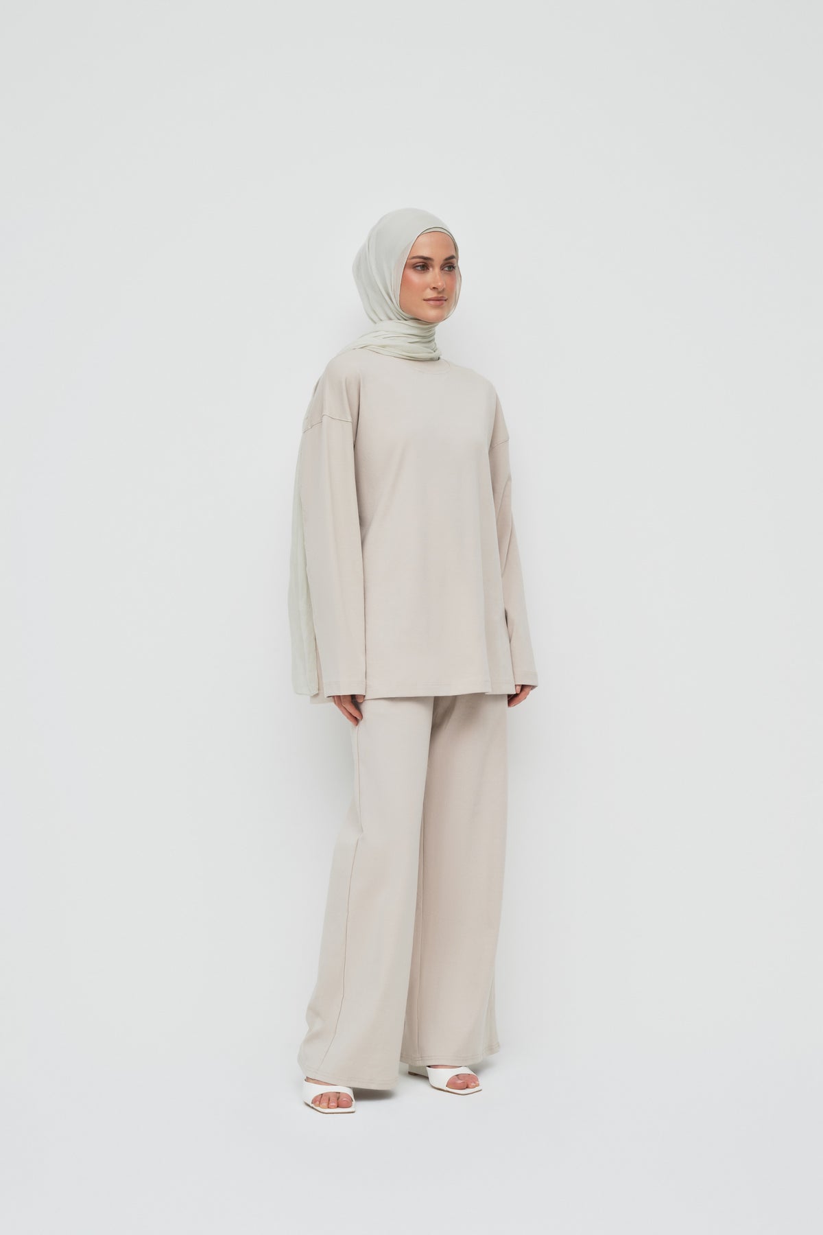 Everyday Relaxed Top - Taupe