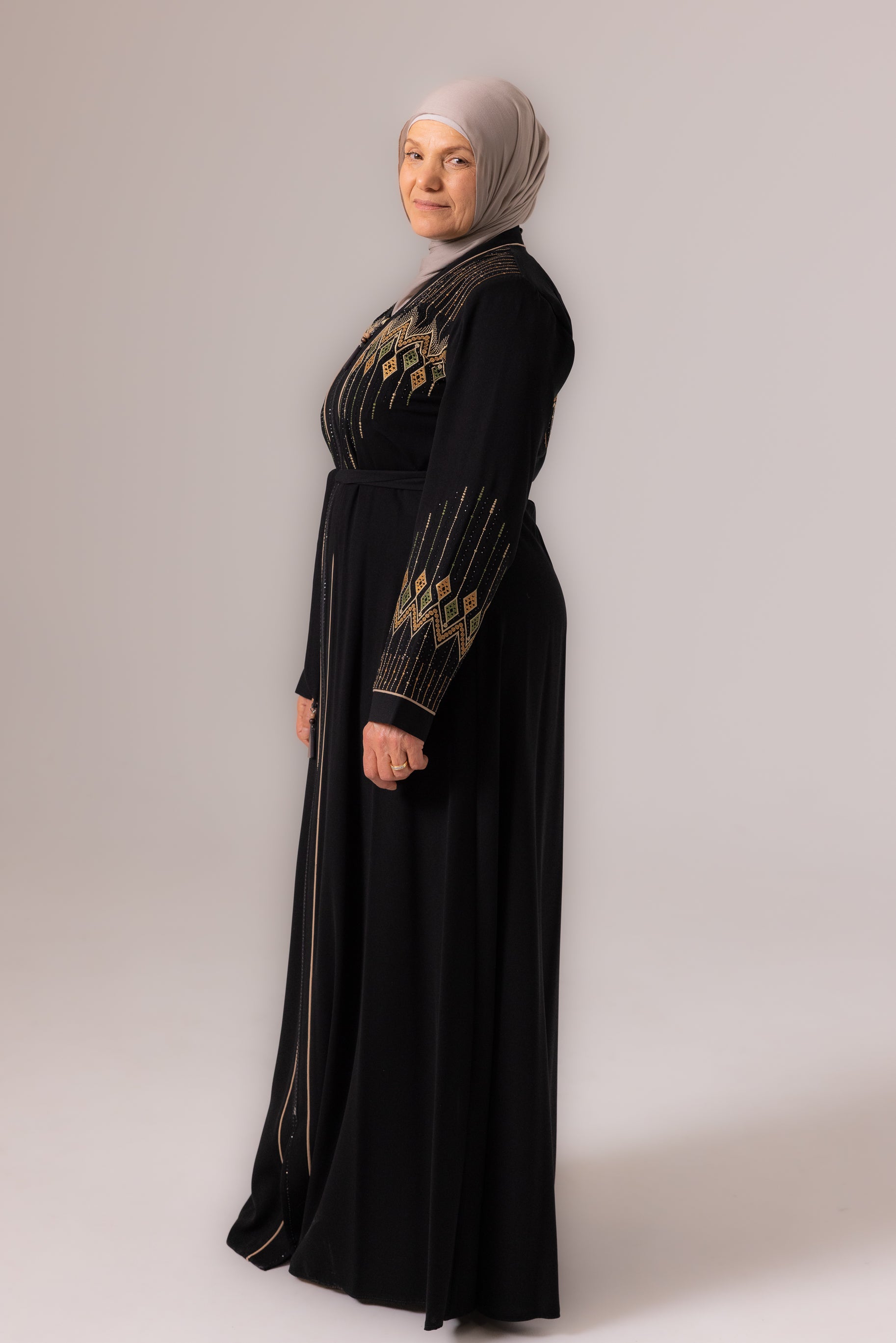 Ladies Elegant Abaya - Black & Moss