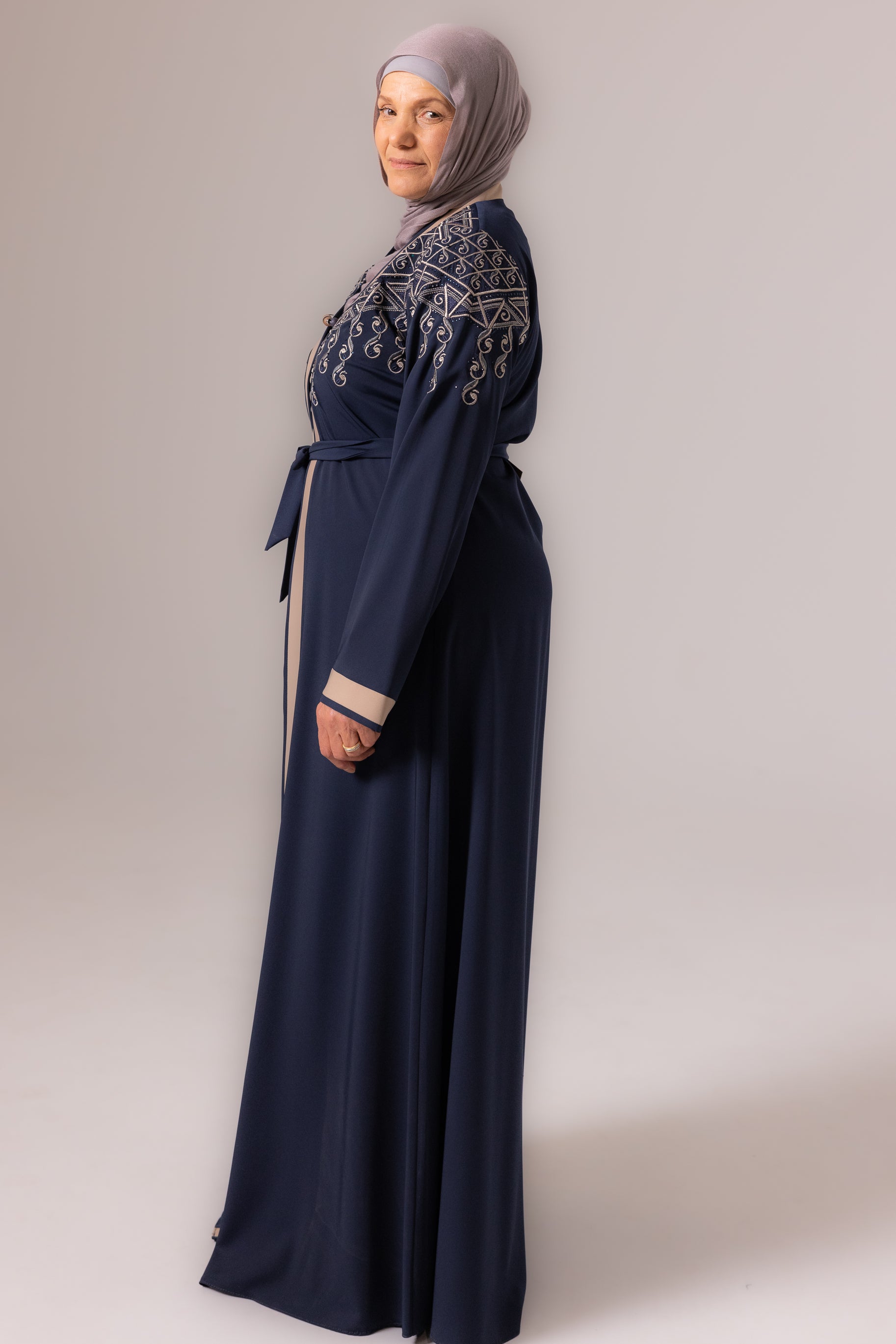 Ladies Elegant Abaya - Royal Blue & Cream