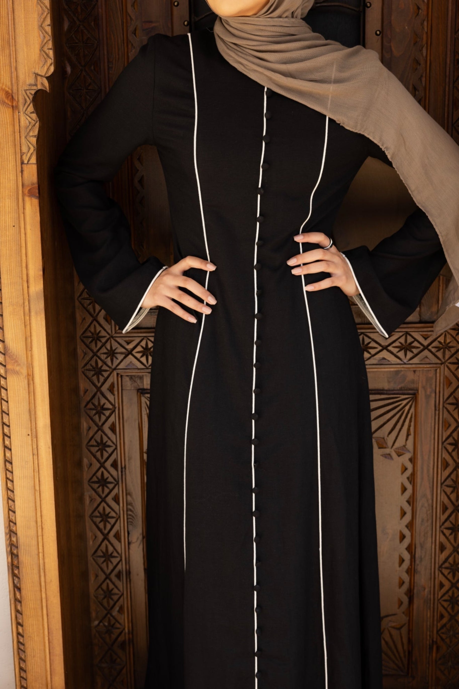 Taliyah Contrast Panel Dress - Black
