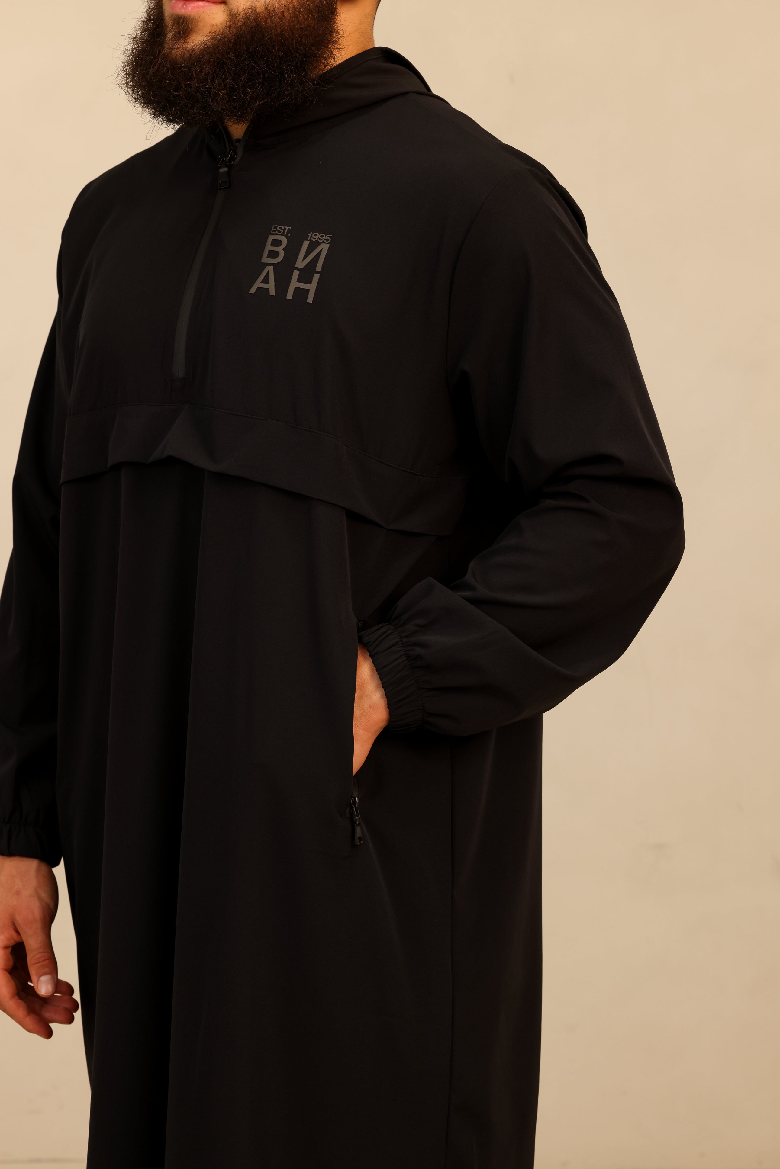 Men's Ishaq Dry Fit Thobe - Black