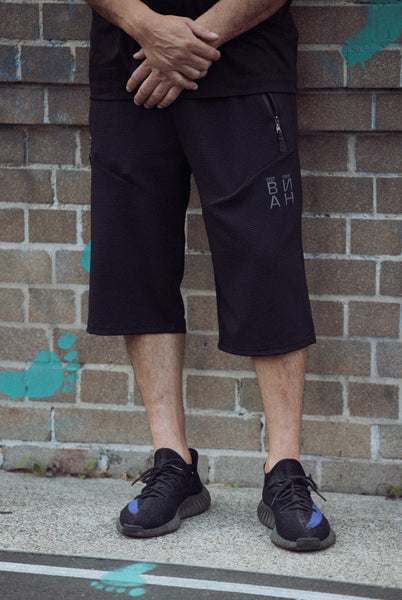 3/4 black outlet shorts