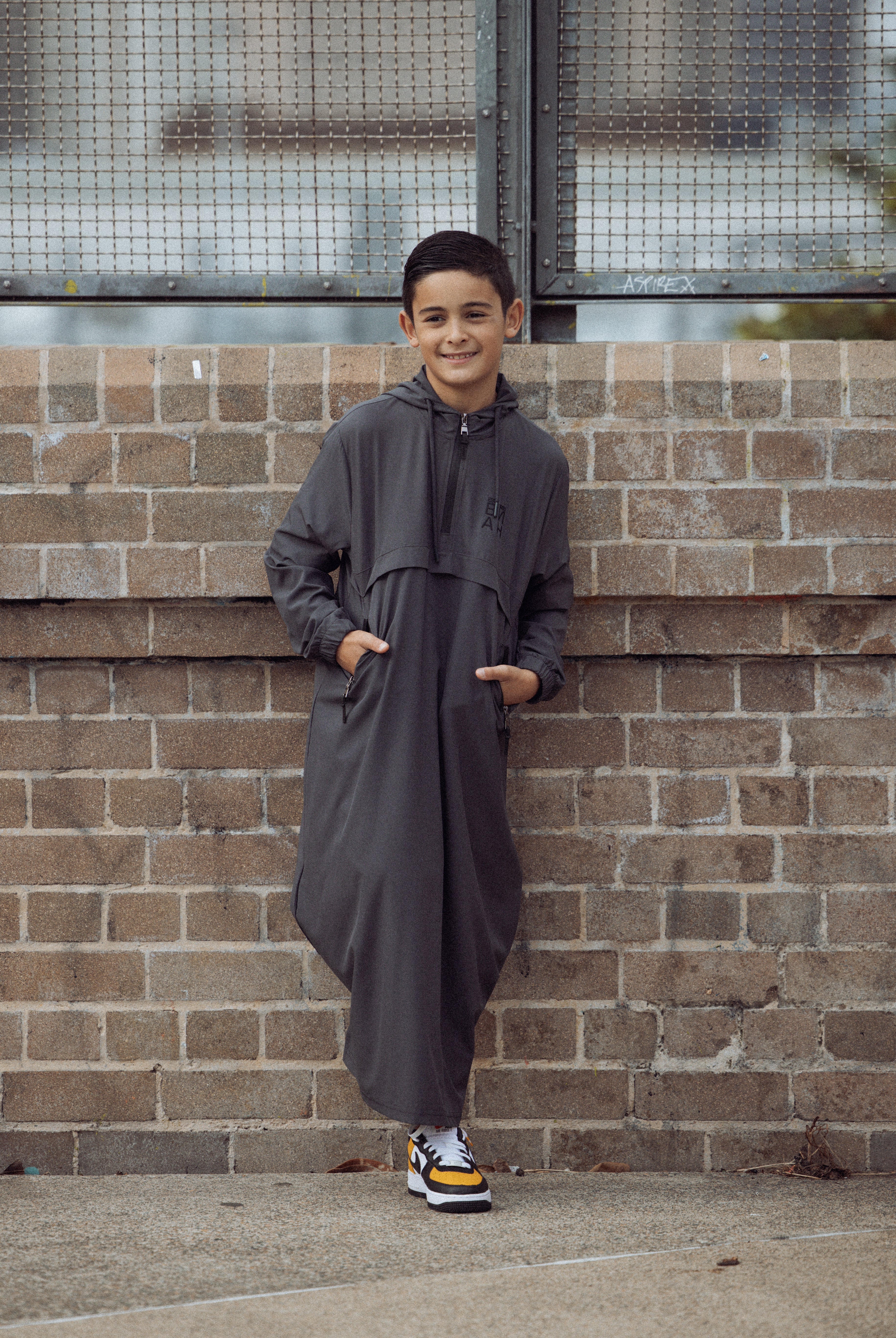 Boys Ishaq Dry Fit Thobe - Charcoal