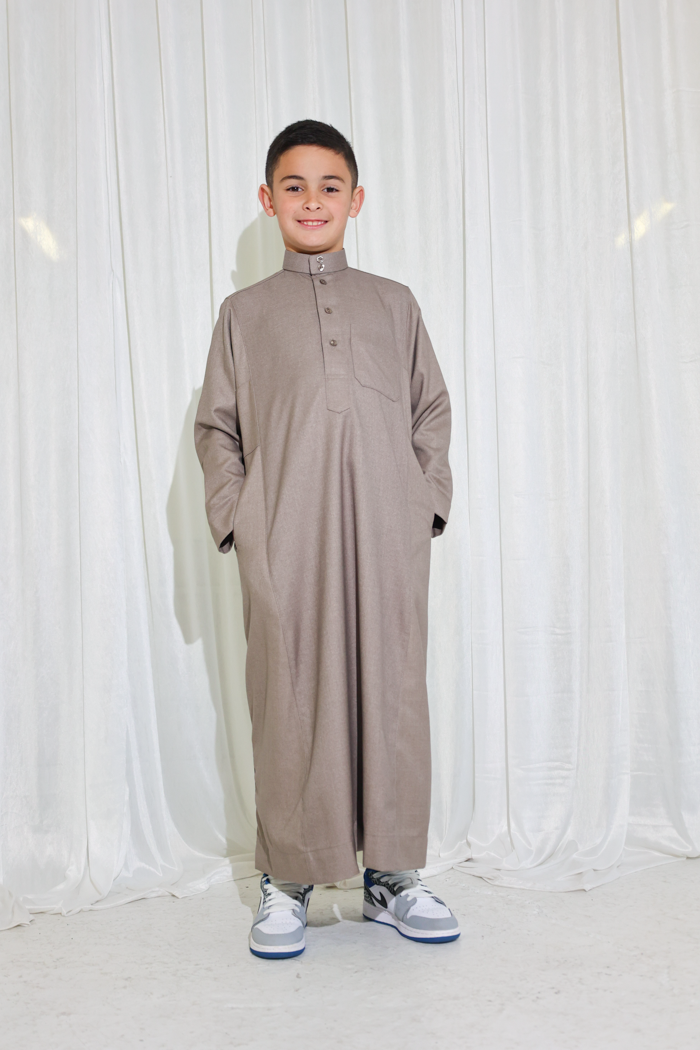 Youth Daffah Thobe - 14 Stone