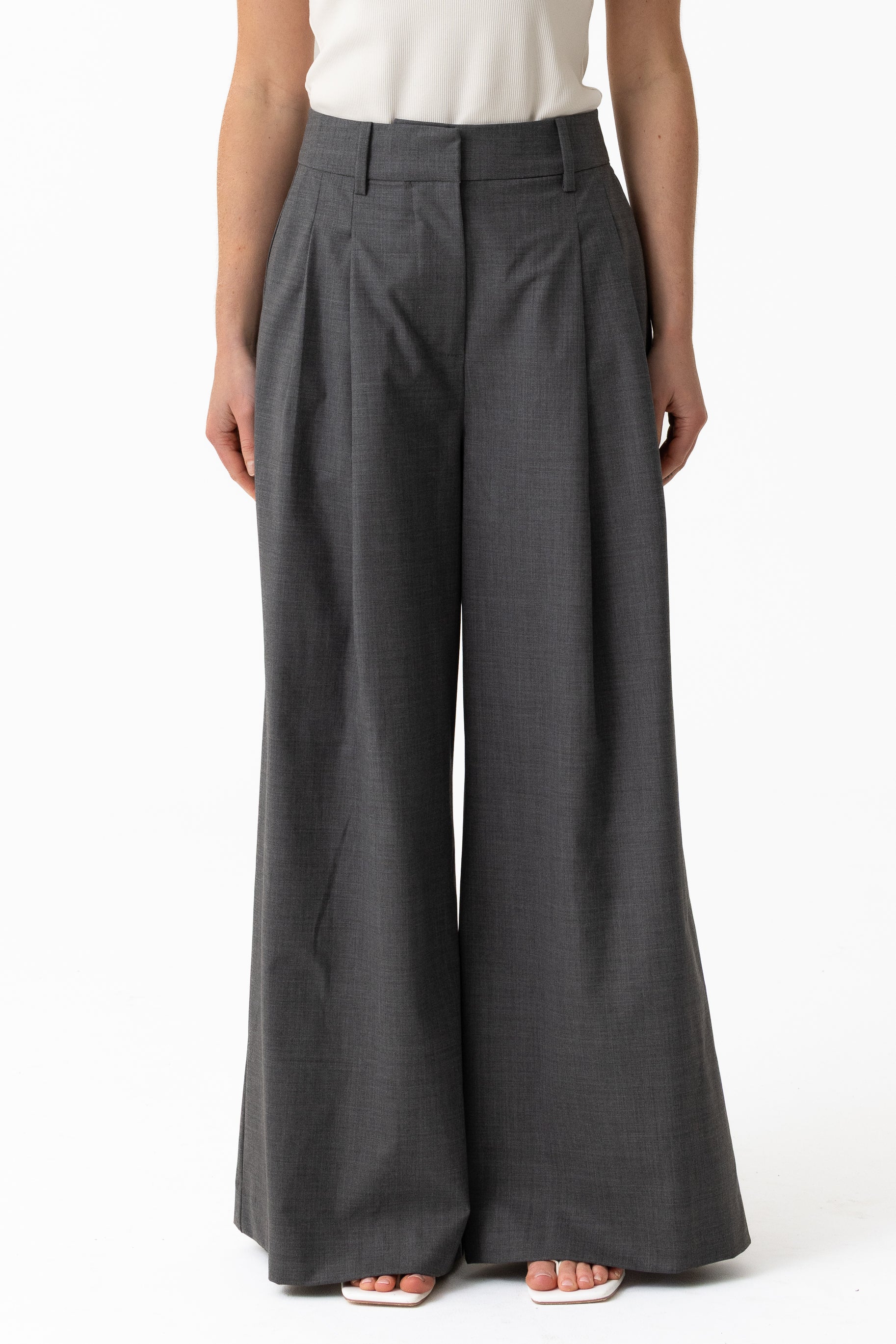 Leena Wool Tailored Pant - Charcoal