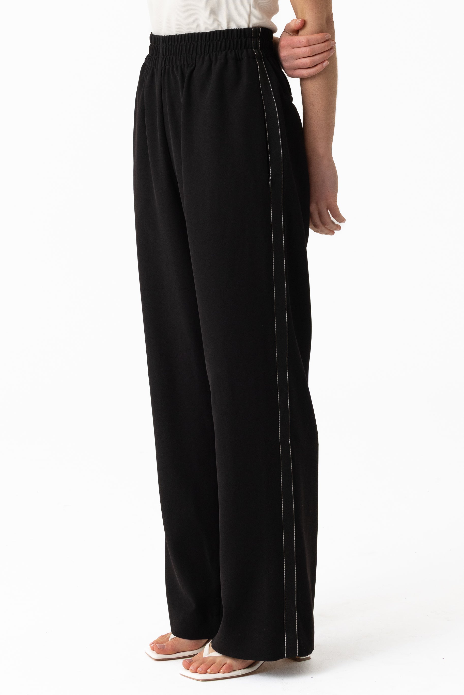Staple Wide Leg Pants - Black