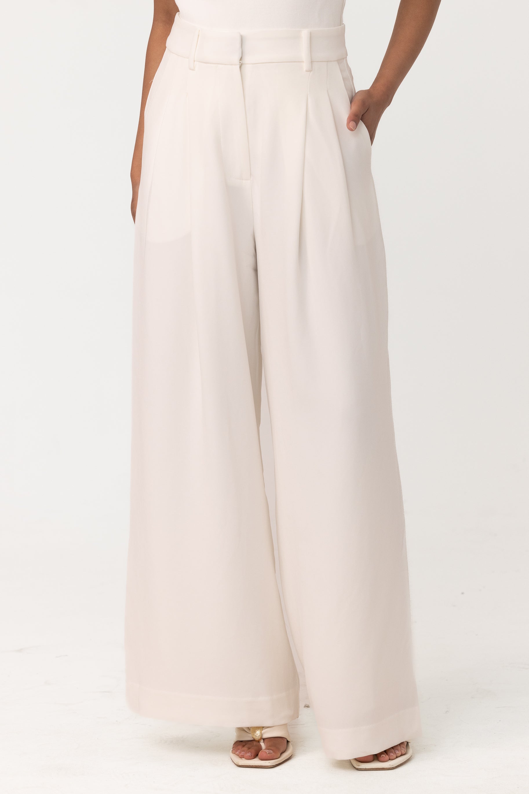 Amelie Pleated Pants - White