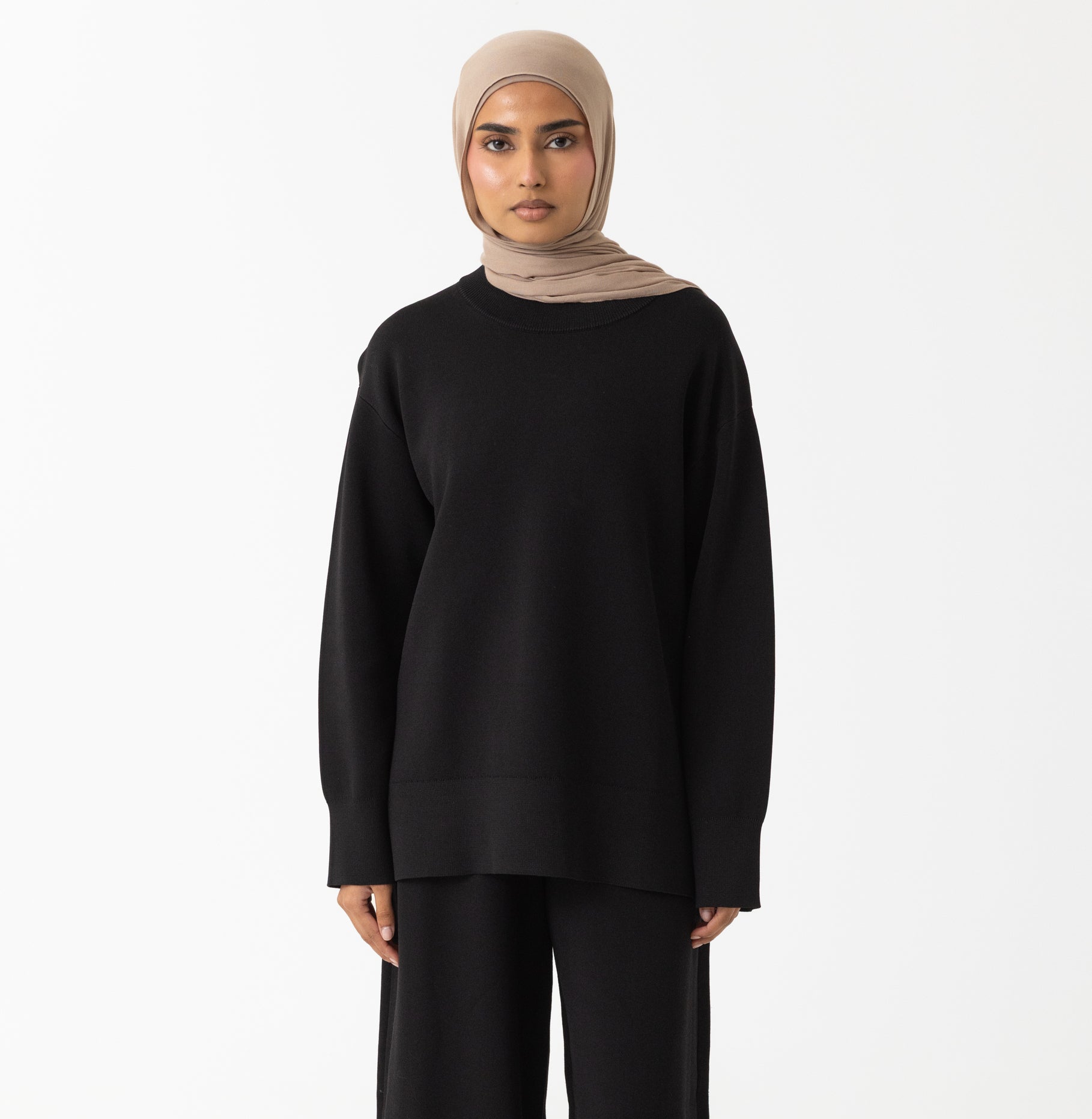 Mya Crew Neck Sweater - Black