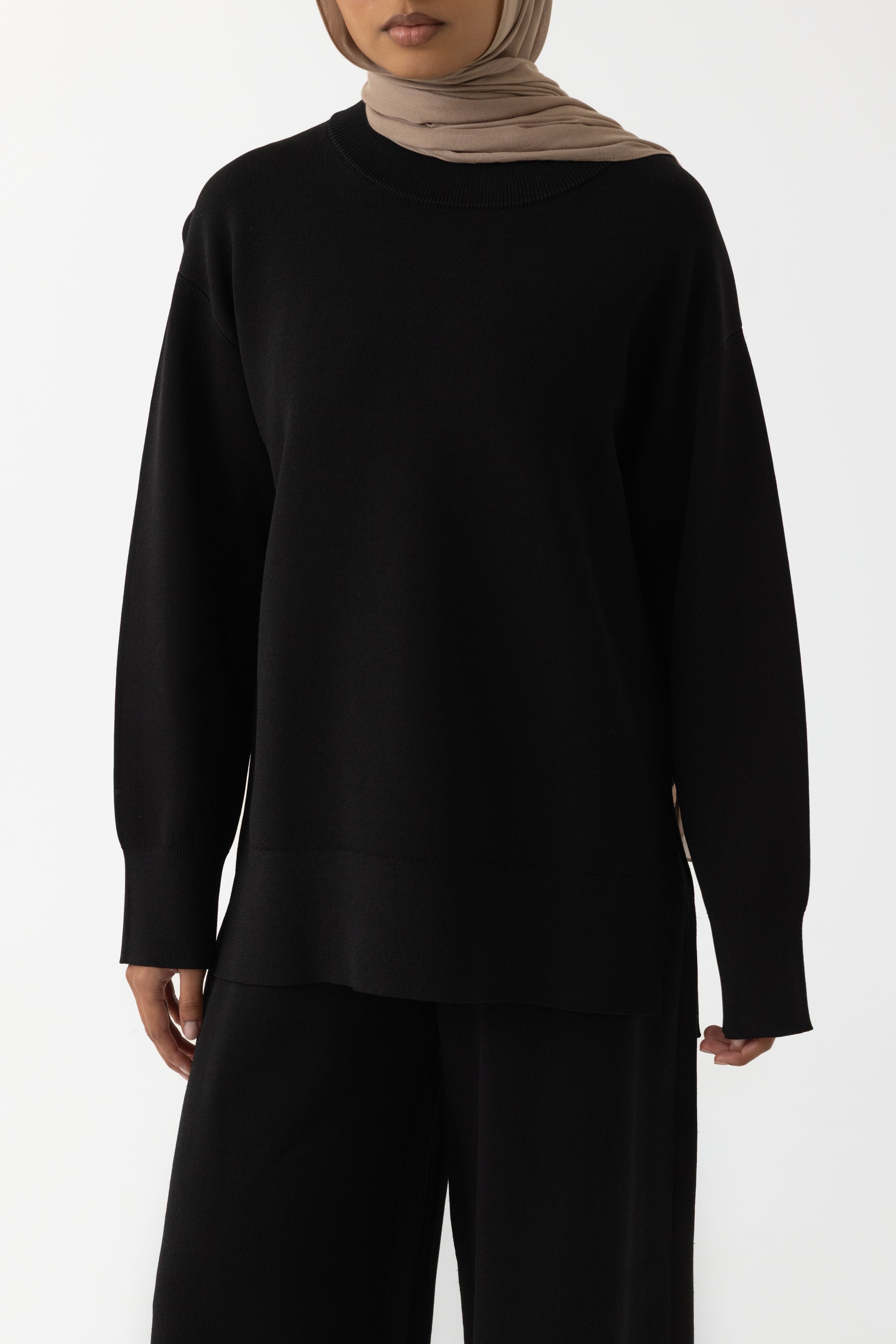 Mya Crew Neck Sweater - Black