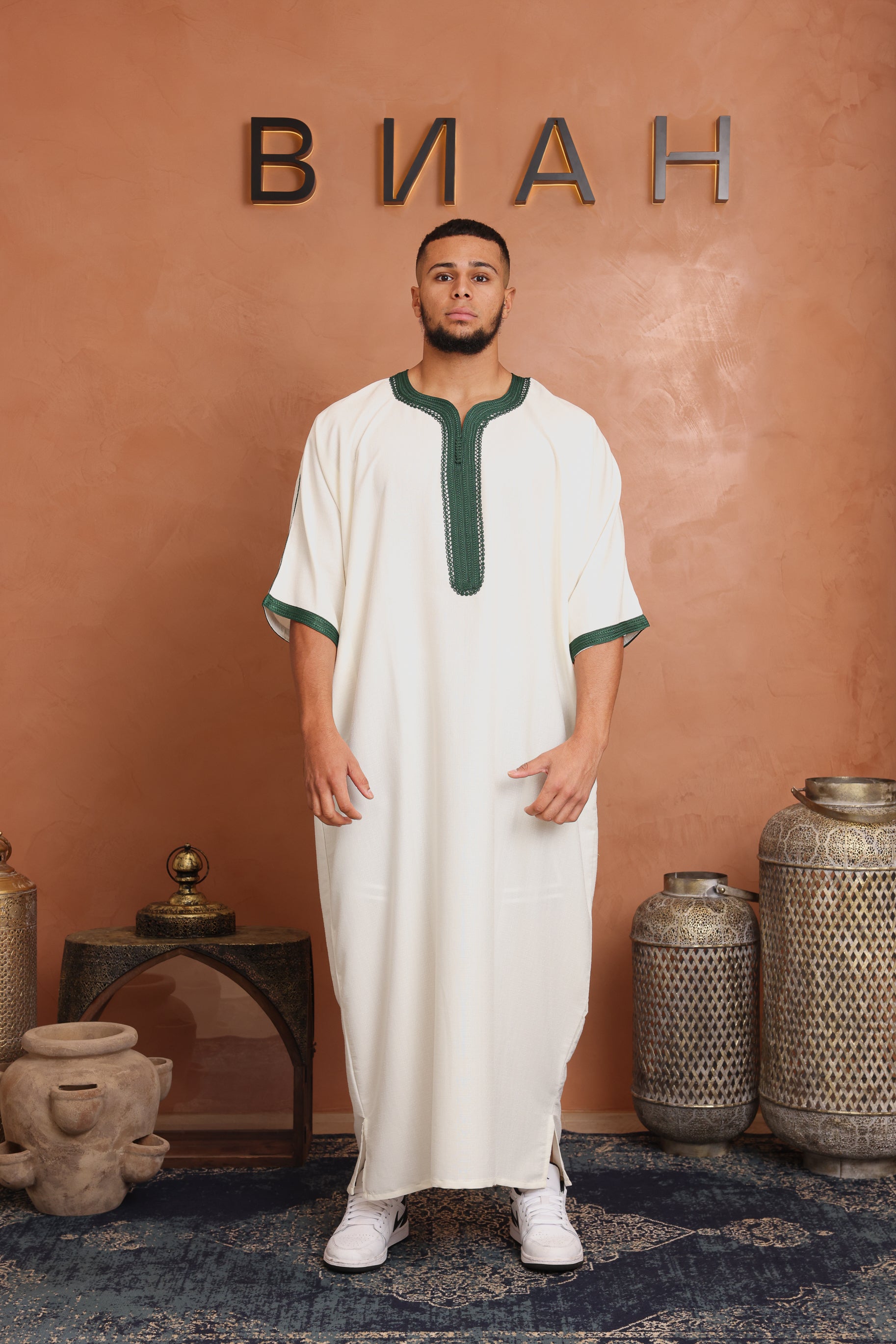 Linen Moroccan Thobe - White/Green