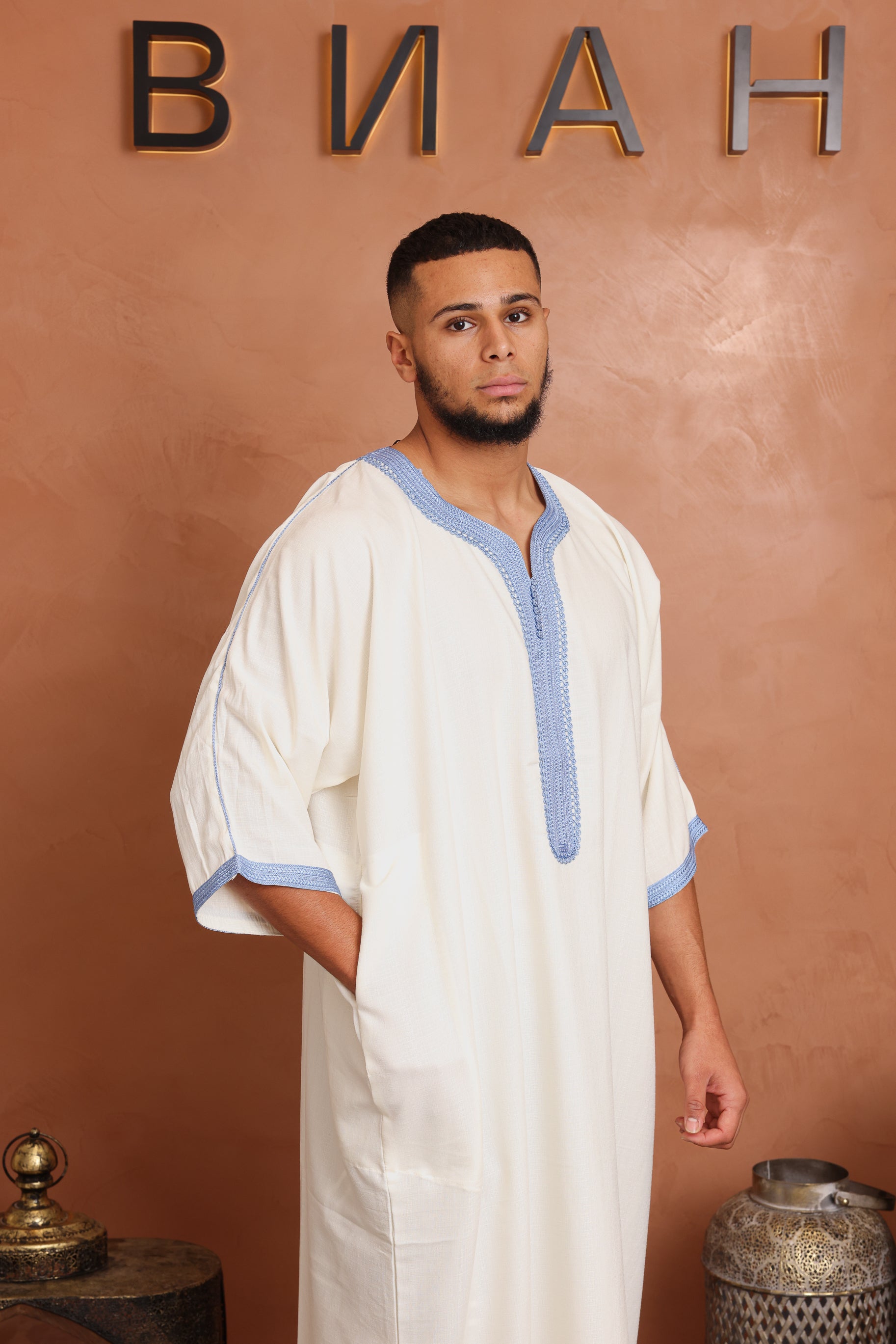 Linen Moroccan Thobe - White/Blue