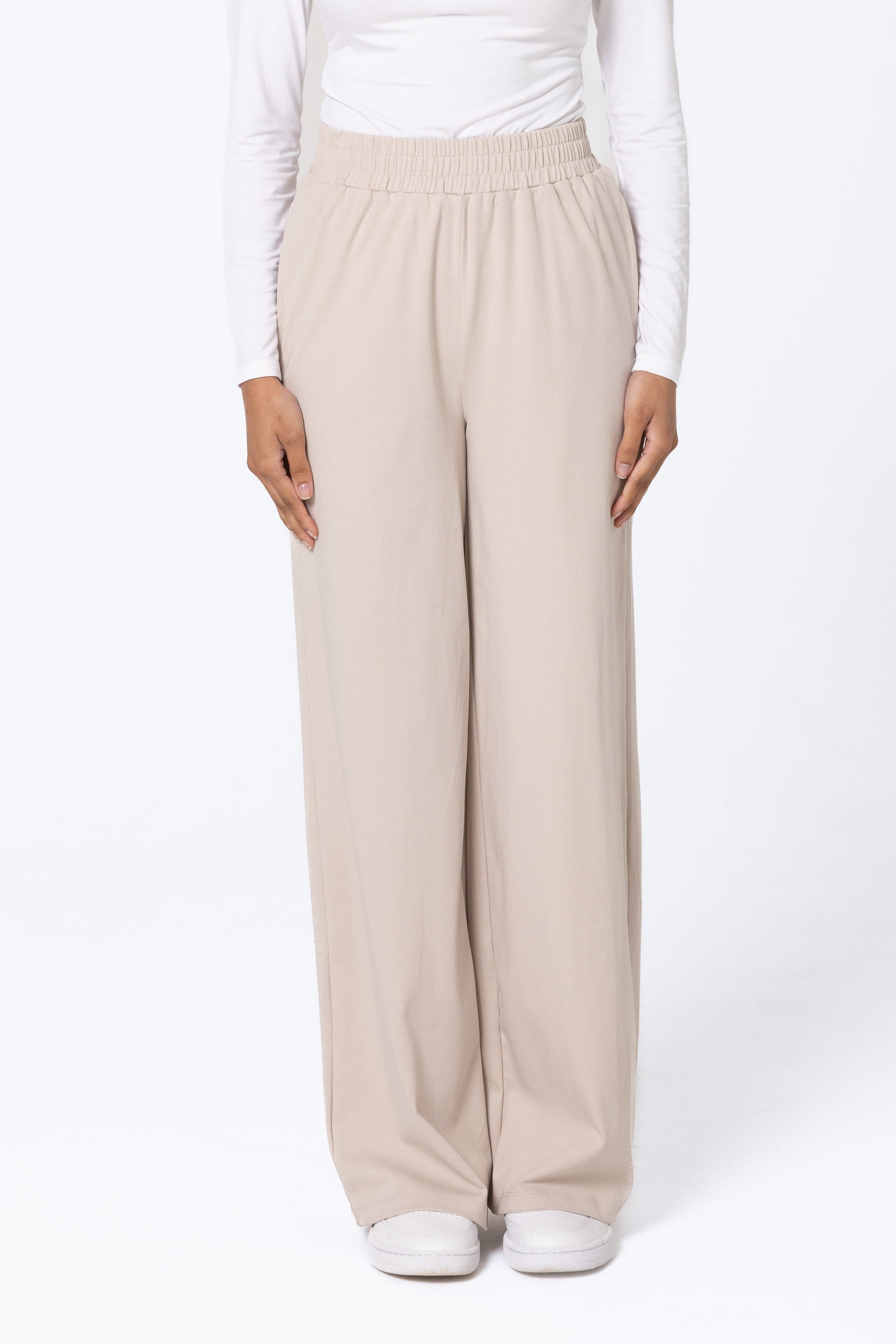 Everyday Relaxed Pants - Taupe