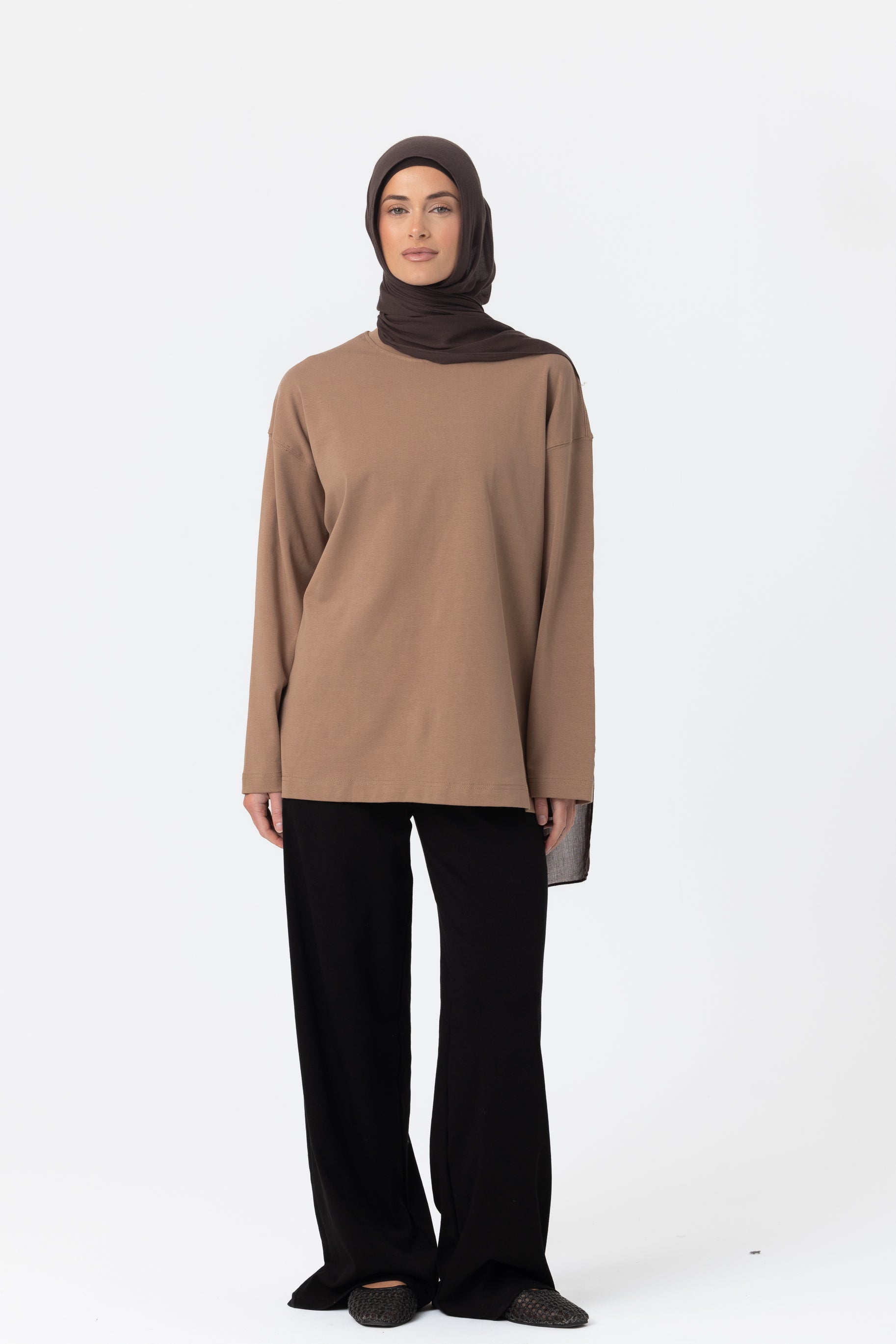 Everyday Relaxed Top - Walnut