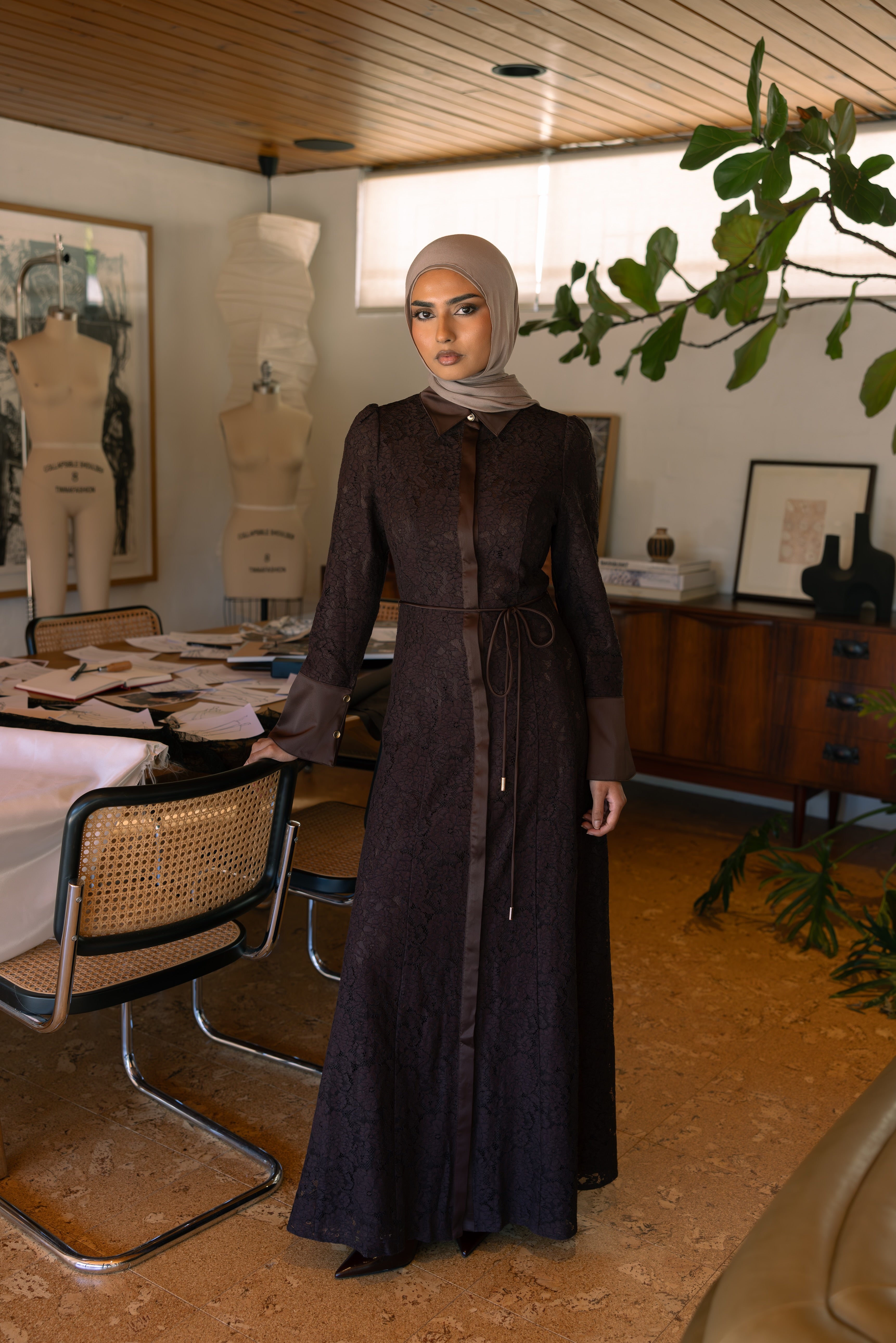 Lila Lace Dress - Fudge