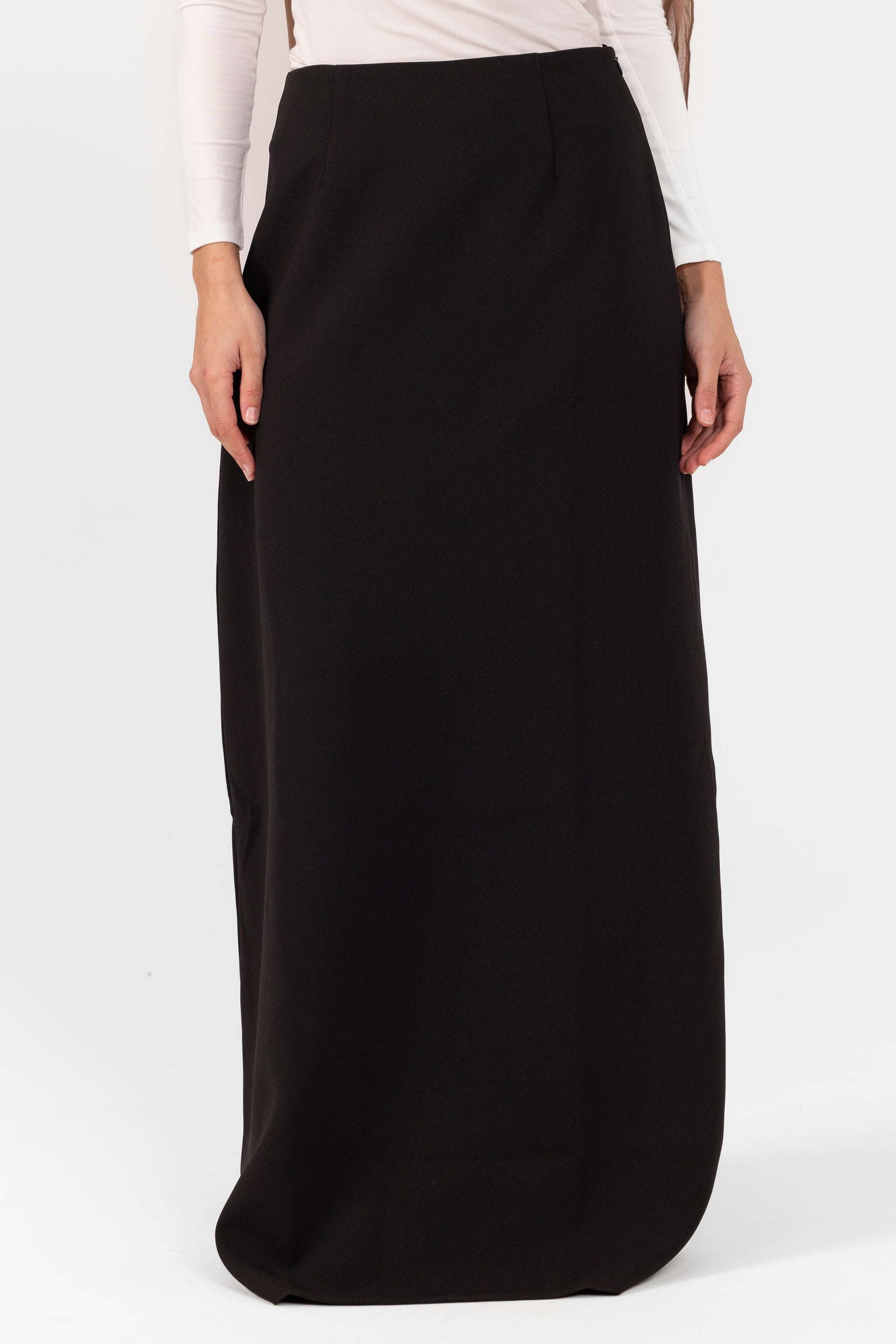 Everlyne Skirt - Onyx