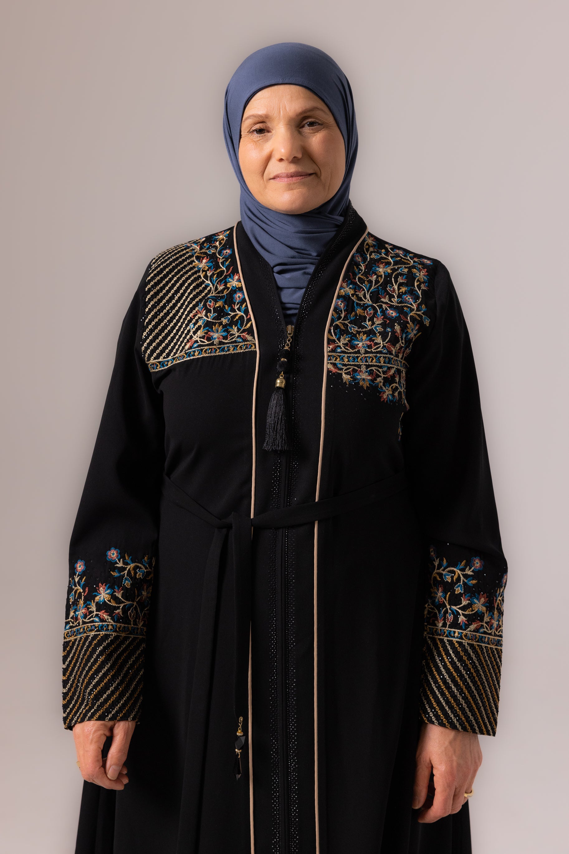 Ladies Abaya - Black & Nude