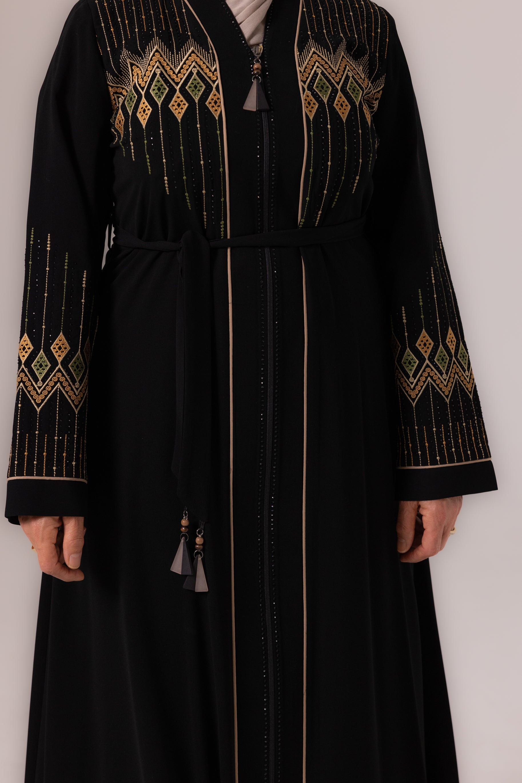 Ladies Elegant Abaya - Black & Moss