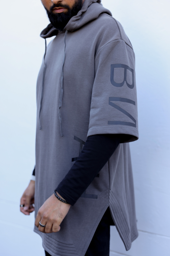 Men's Oversized Short-Sleeve Hoodie - Light Brown – Boutique Nour Al Houda