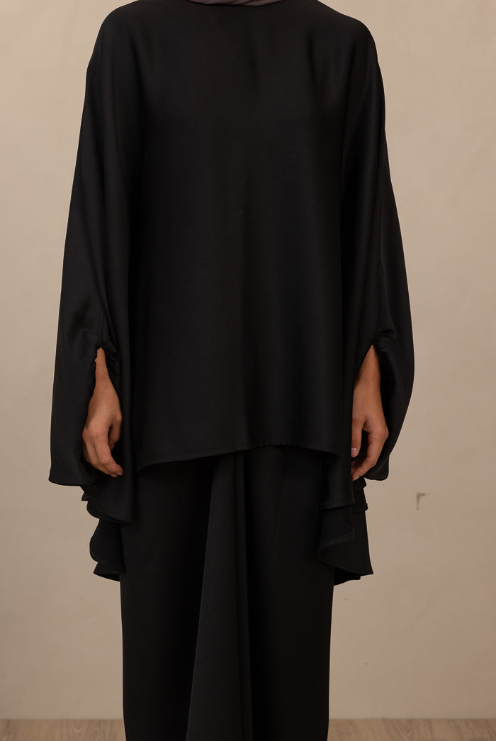 Alegre Batwing Top - Black