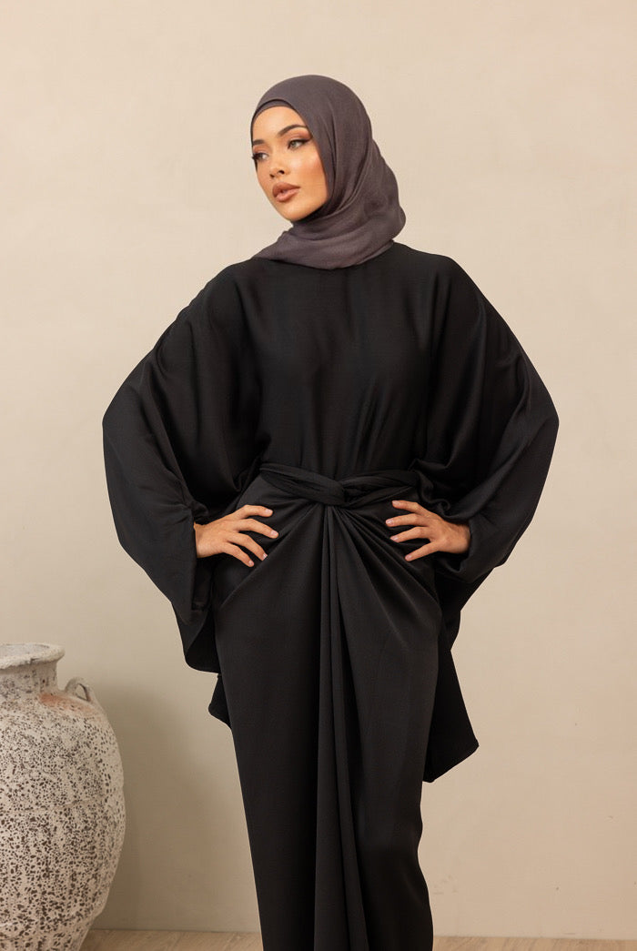 Alegre Batwing Top - Black