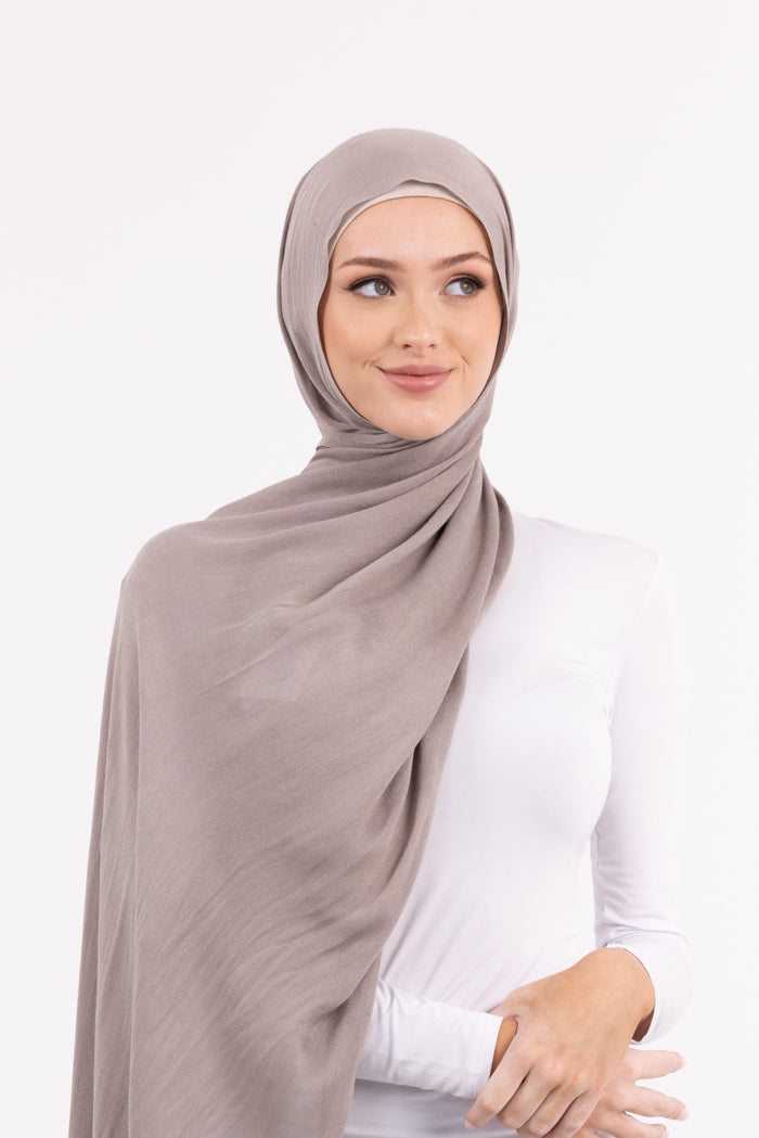 Premium Viscose Hijab - Atmosphere