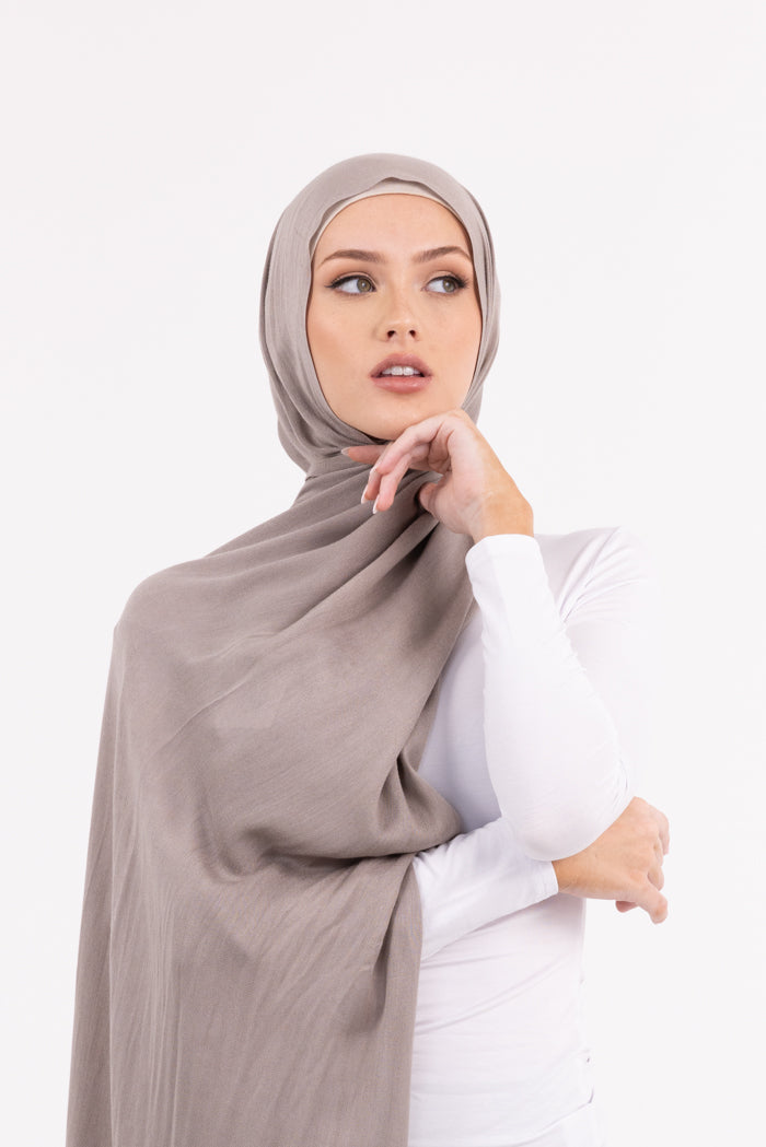 Premium Viscose Hijab - Atmosphere