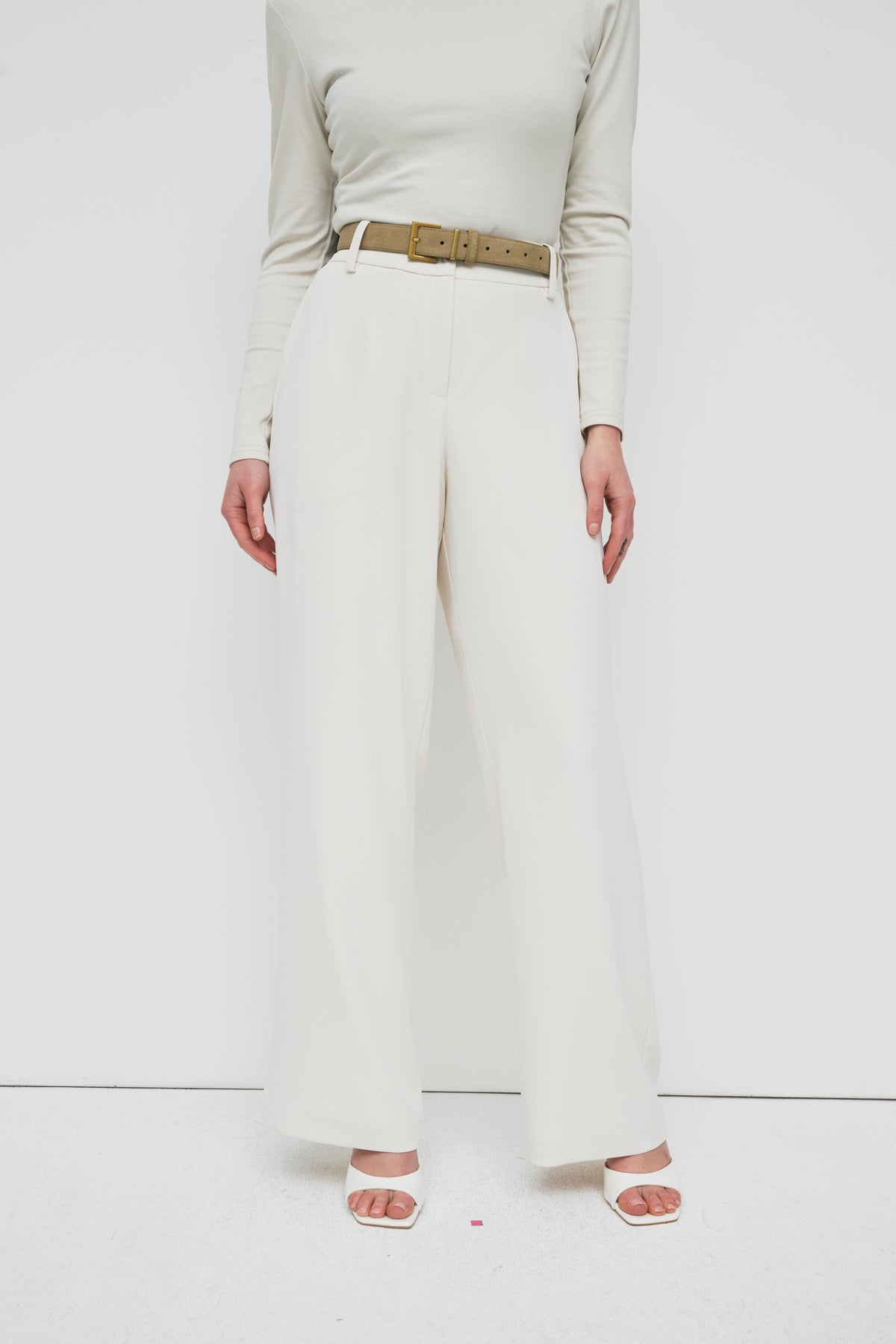 Classic Thin Buckle Belt - Taupe