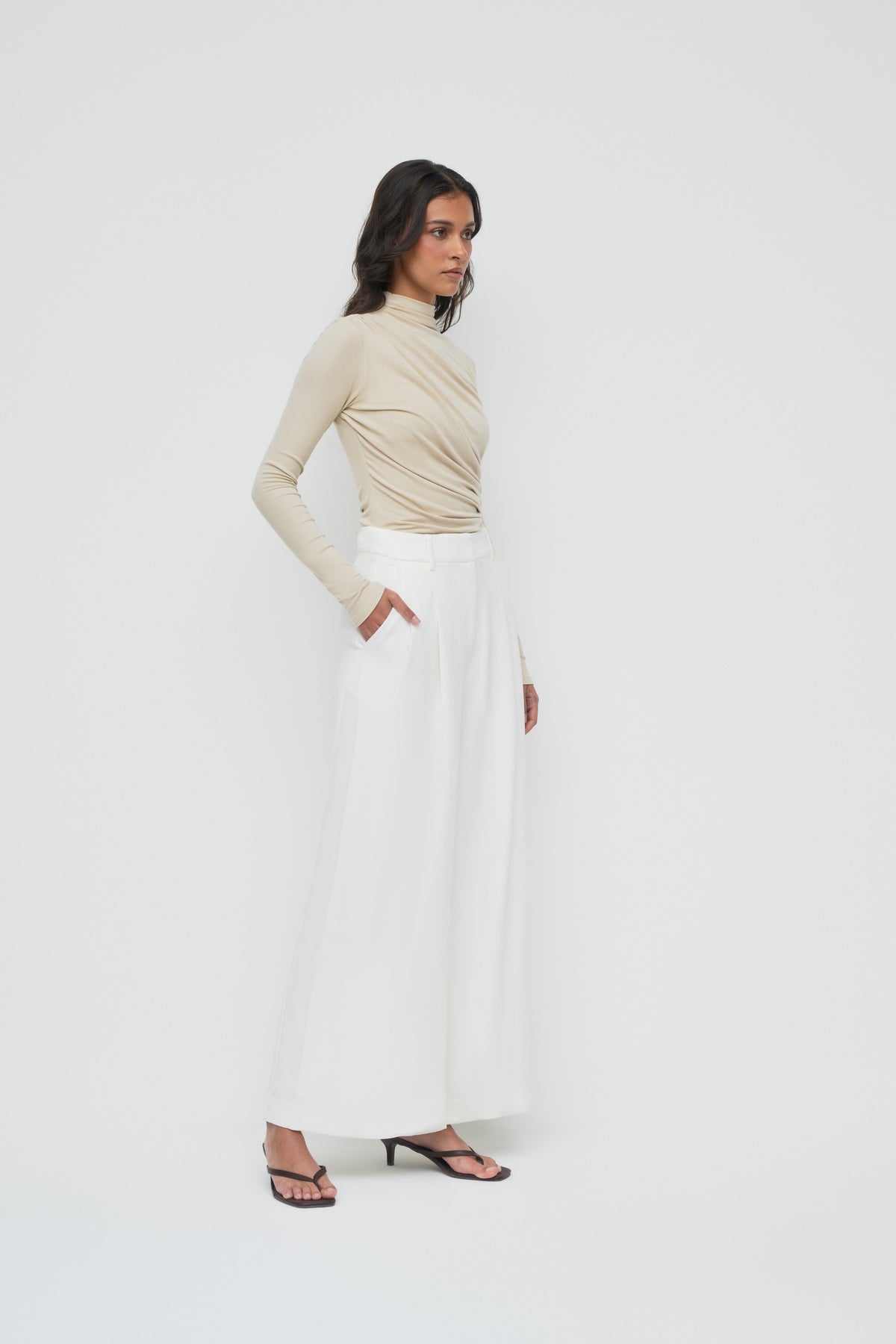 Amelie Pleated Pants - White