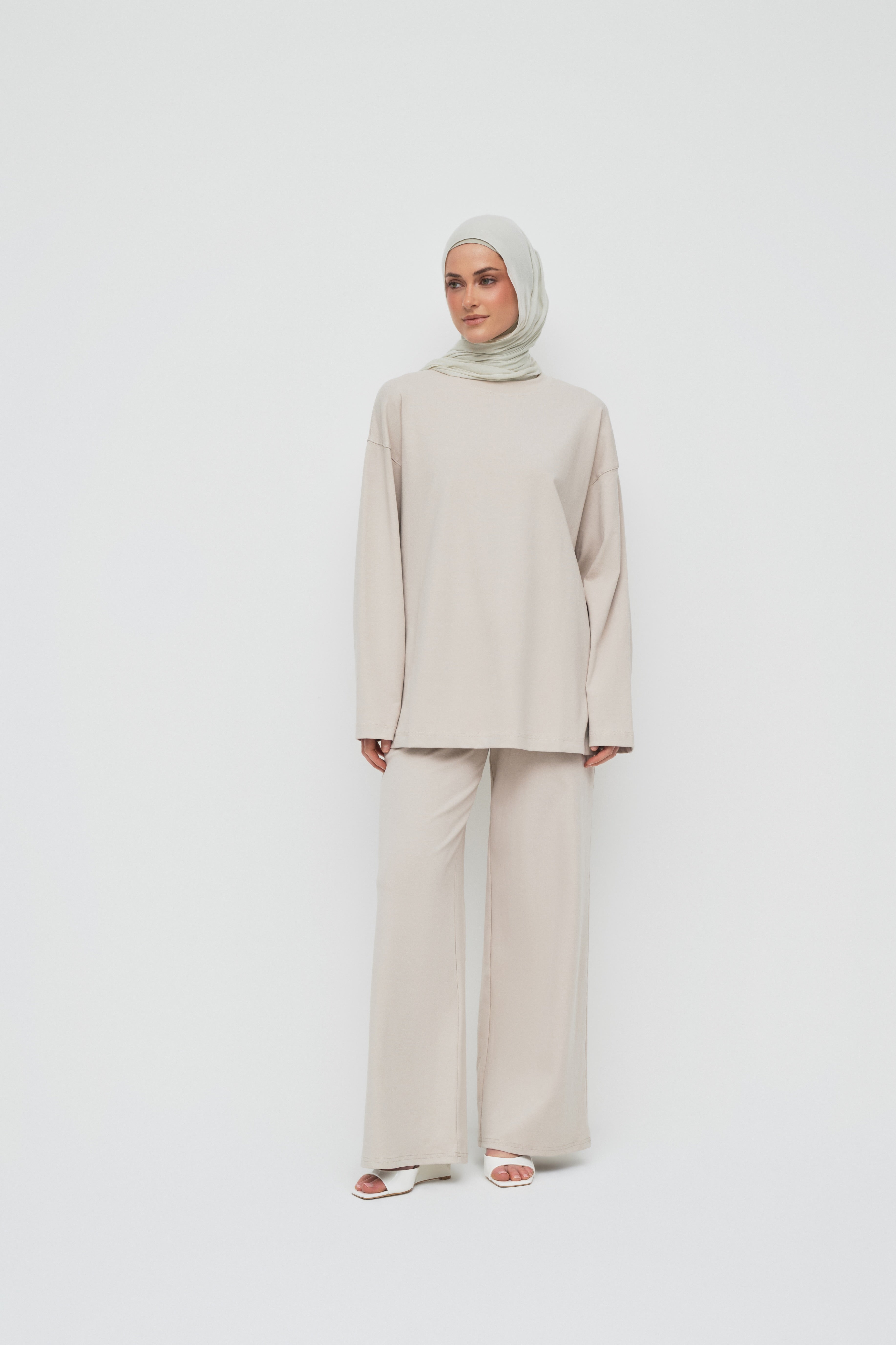 Everyday Relaxed Top - Taupe