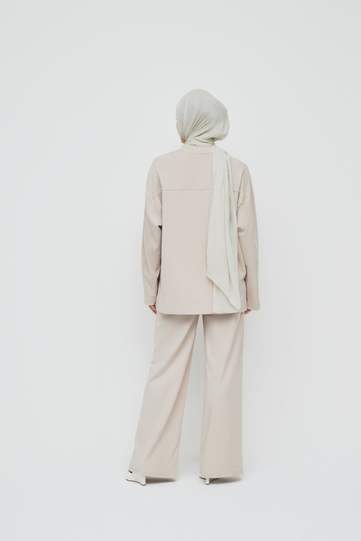 Everyday Relaxed Top - Taupe