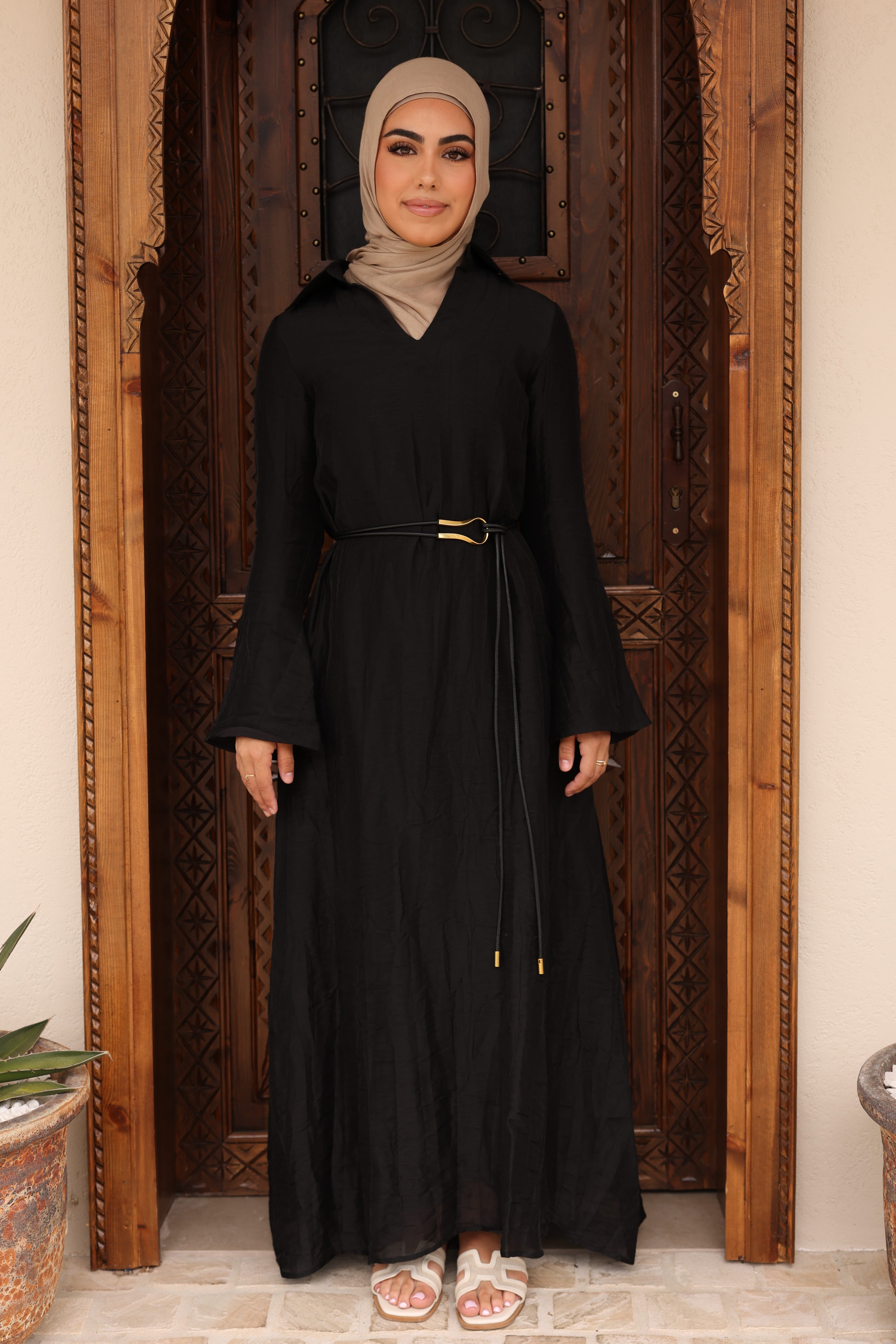 Nadira Collared Kaftan Abaya - Black