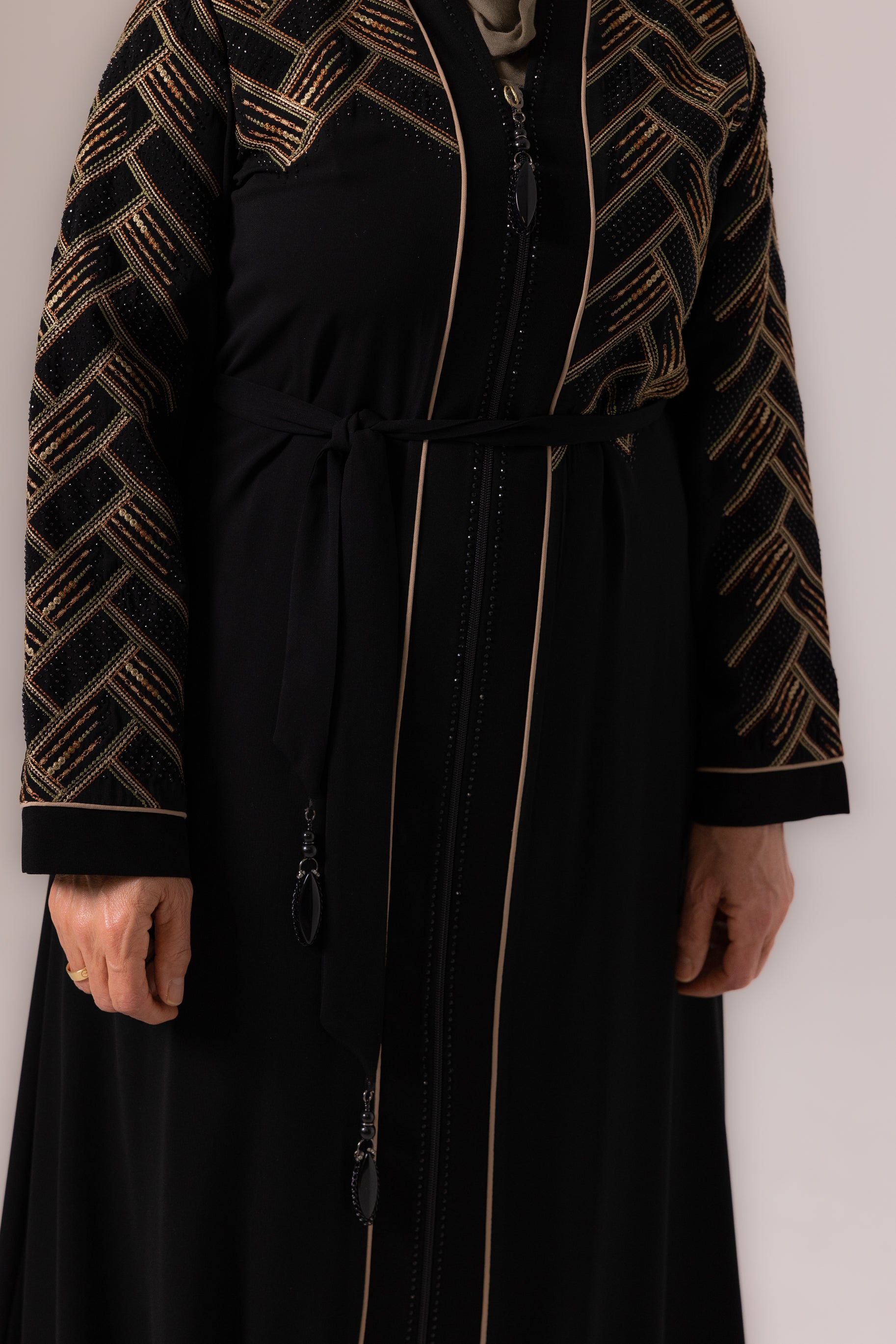 Ladies Elegant Abaya - Black & Brick