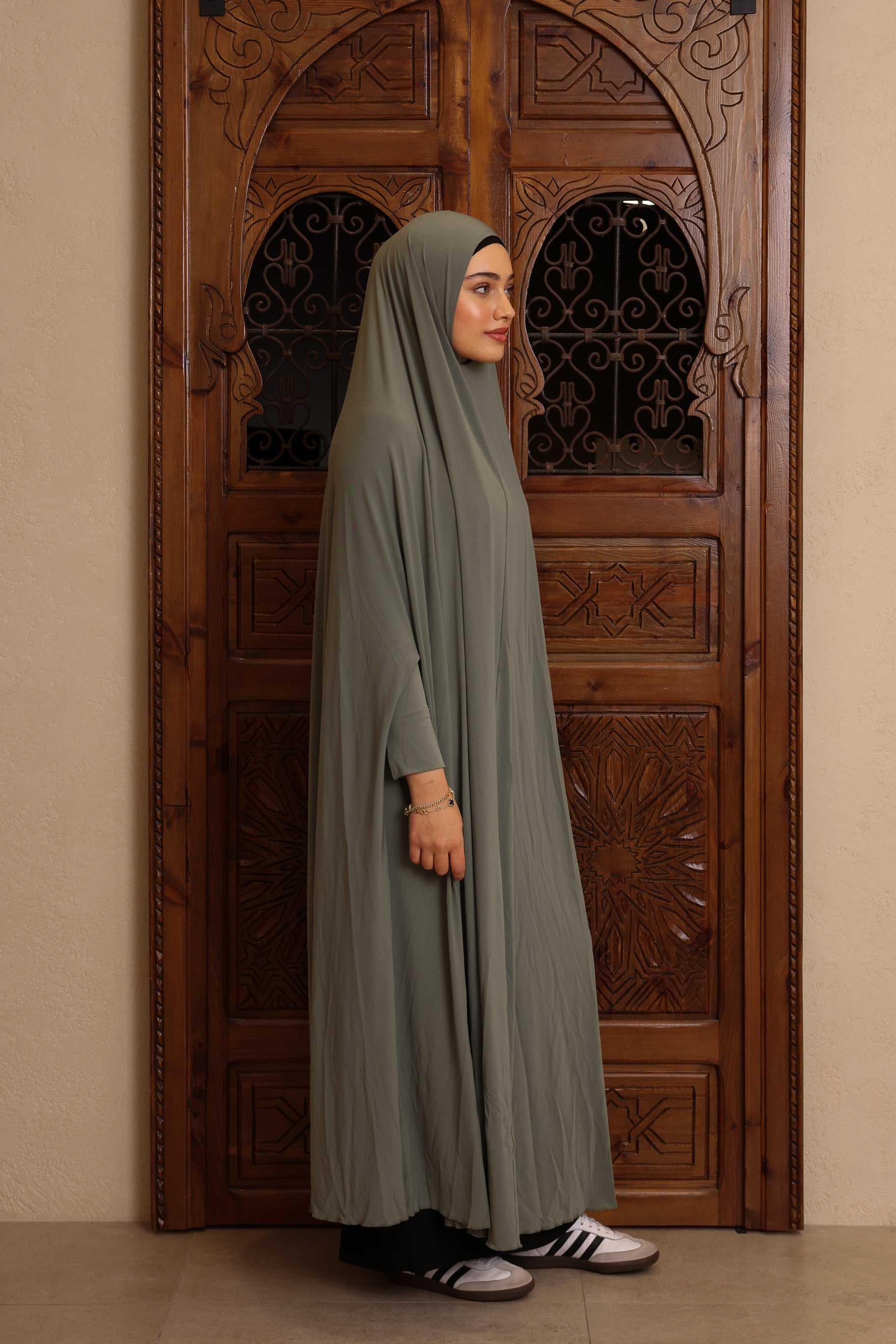 Women's XL Sleeved Jilbab - Agave Green